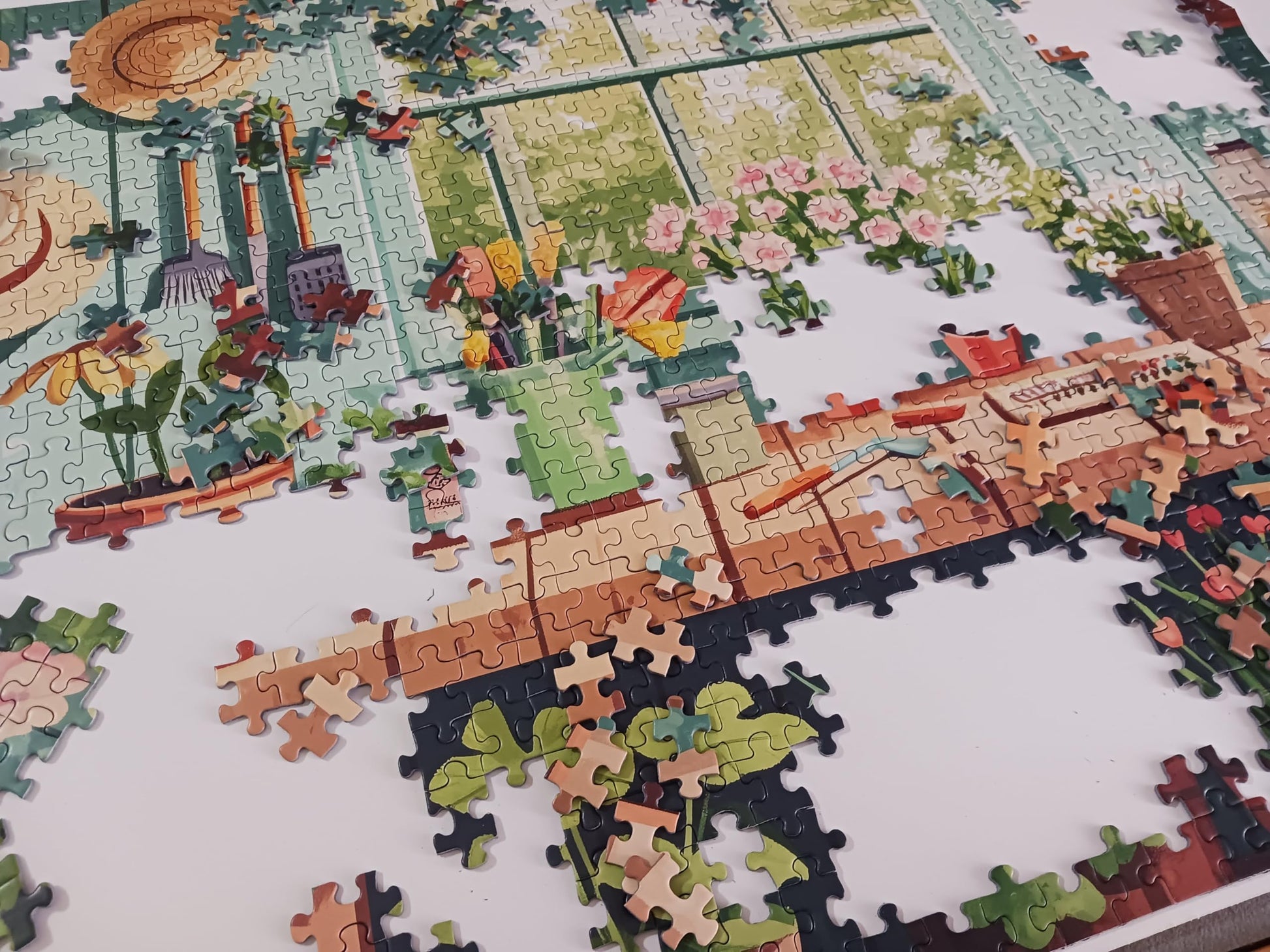 Snappy Puzzles Gardener's Delight | 1000-Piece Jigsaw Puzzle for Adults | Made in The USA with Satin Finish