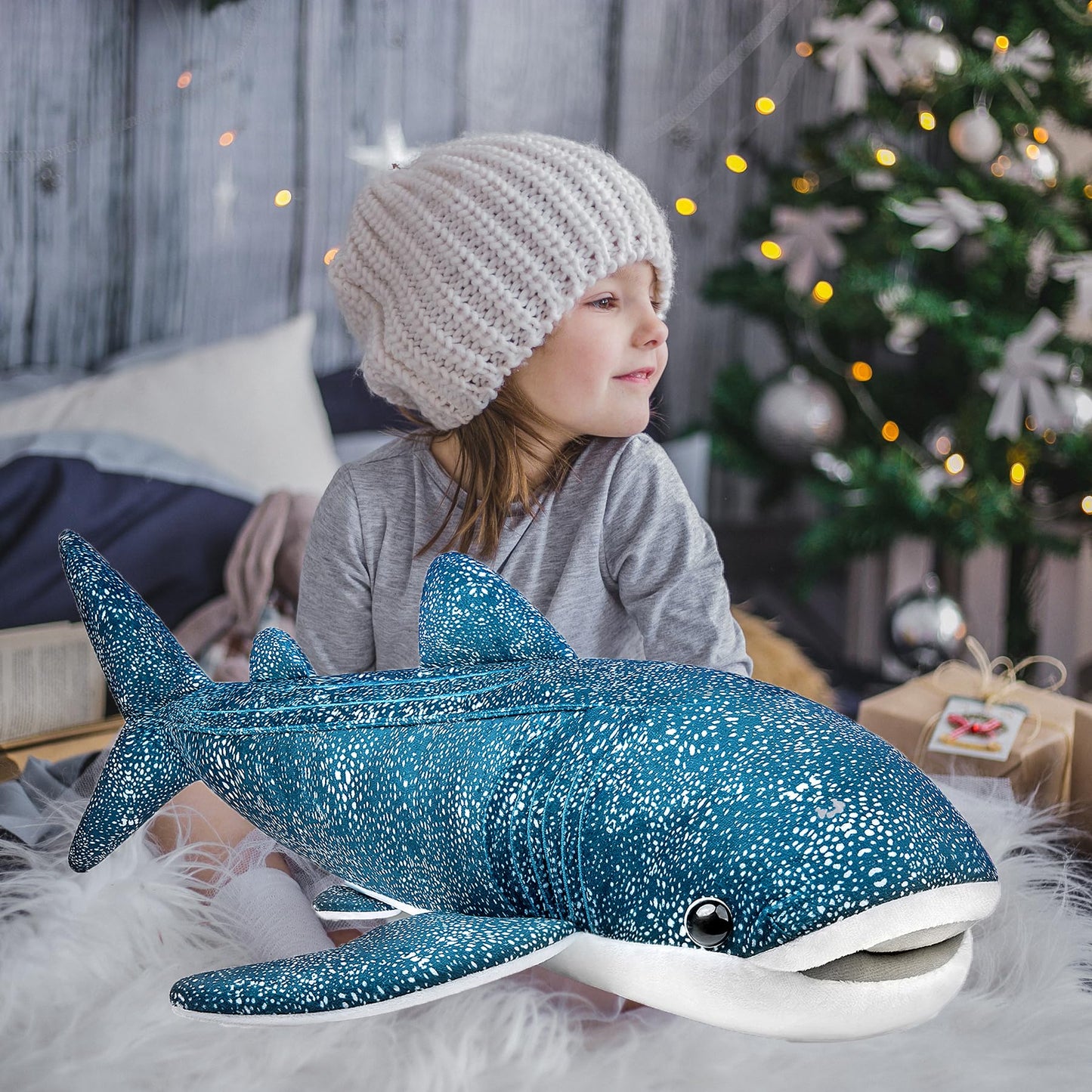 Tiny Heart Giant Whale Shark Plush Toy Soft Realistic Marine Animal Stuffed Doll Cute Big Fish Plush Pillow for Kids Boys Girls Birthday Home Bedroom