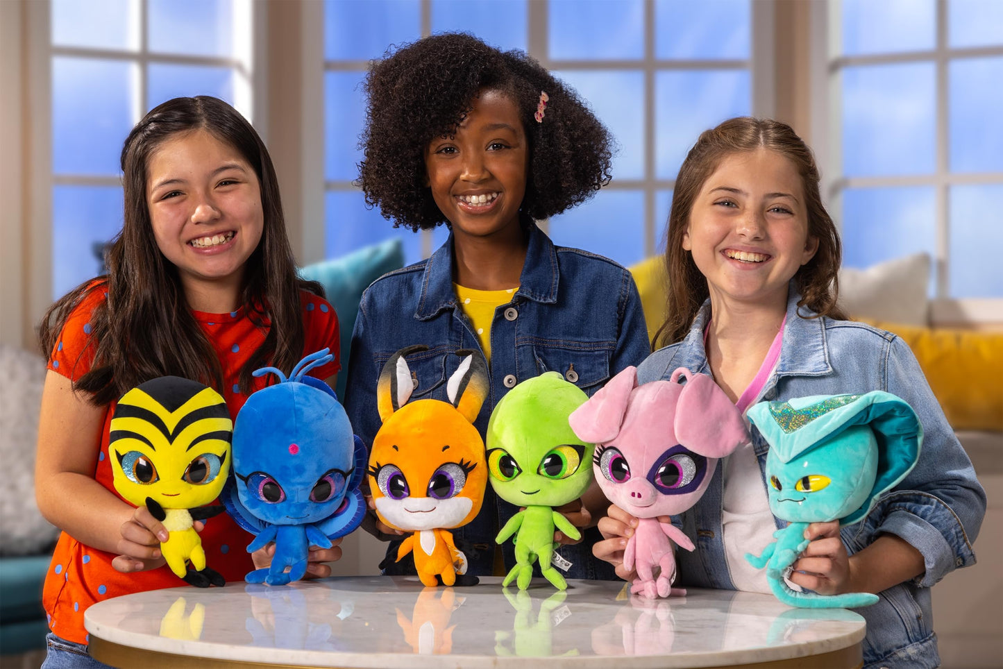 Miraculous Ladybug - Kwami Mon Ami Duusu, 9-inch Peacock Plush Toys for Kids, Super Soft Stuffed Toy with Resin Eyes, High Glitter & Gloss, & Detailed