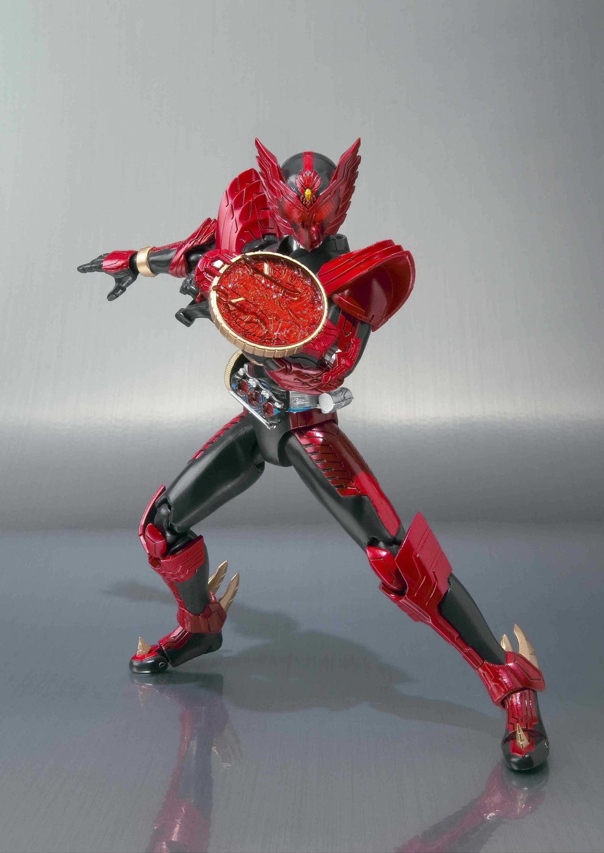 TAMASHII NATIONS Bandai S.H.Figuarts Kamen Rider OOO Tajadoru Combo Action Figure