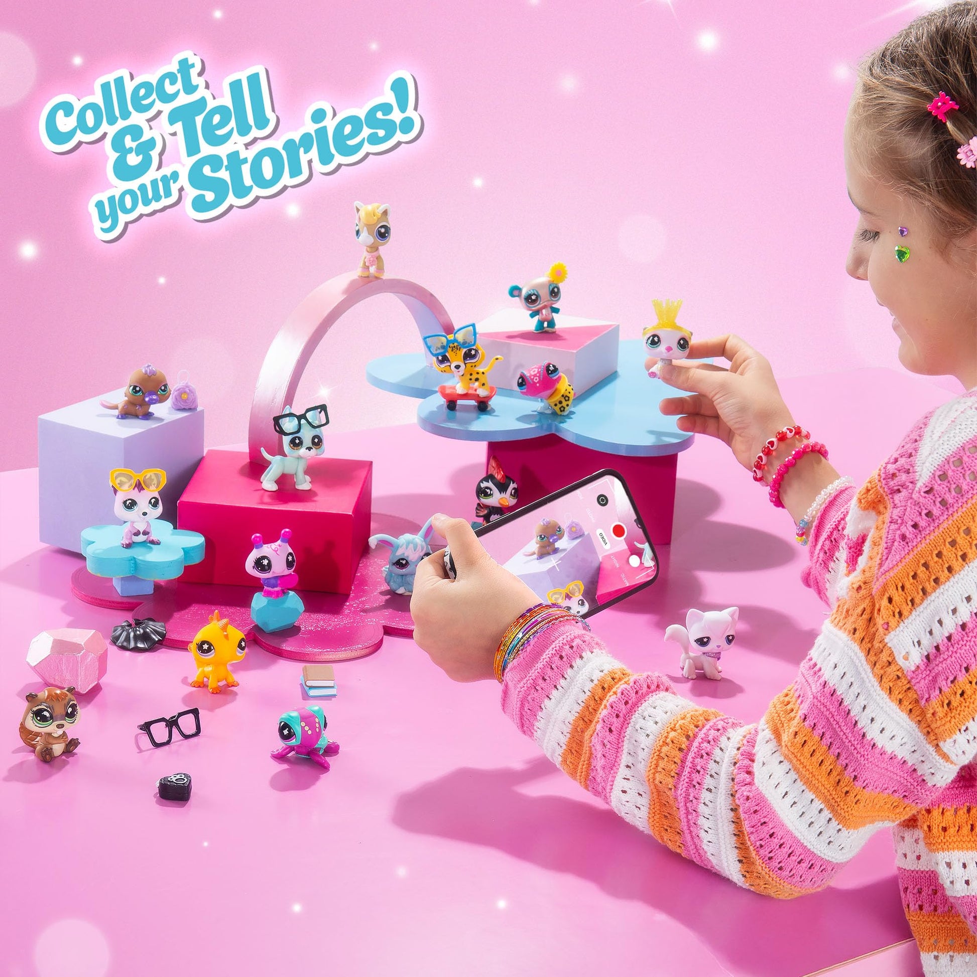 Littlest Pet Shop - Pet Surprise Three Pack - Series 5 - Gen 7 Authentic LPS Bobble Head Toy Figure, Collectible Toy Animal, Ages 4+