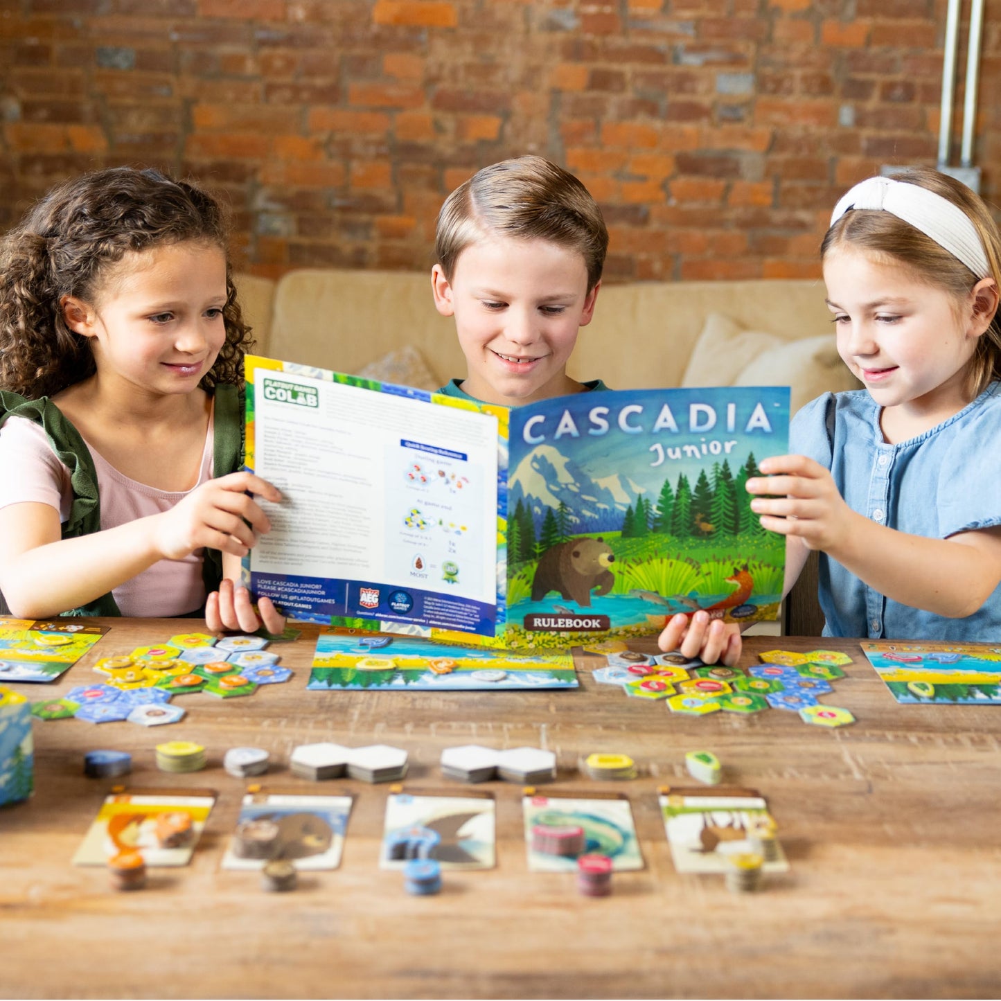 AEG & Flatout Games | Cascadia Junior - Based on The Award-Winning Board Game, Cascadia | 2-4 Players | Ages 6+ | Easy to Learn | Quick to Play |