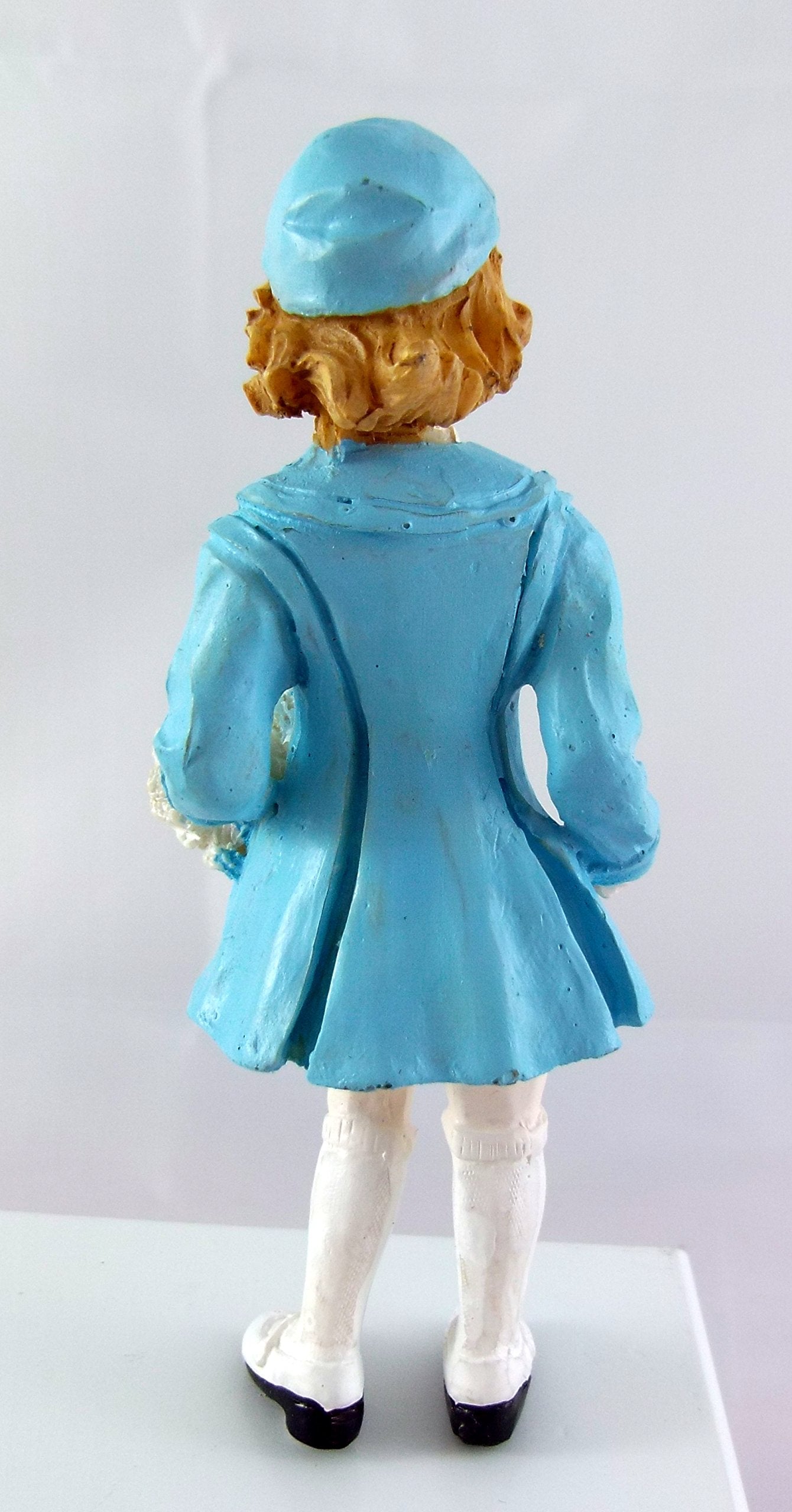 Dollhouse Miniature 1:12 Scale Abby Girl with Coat #T8244