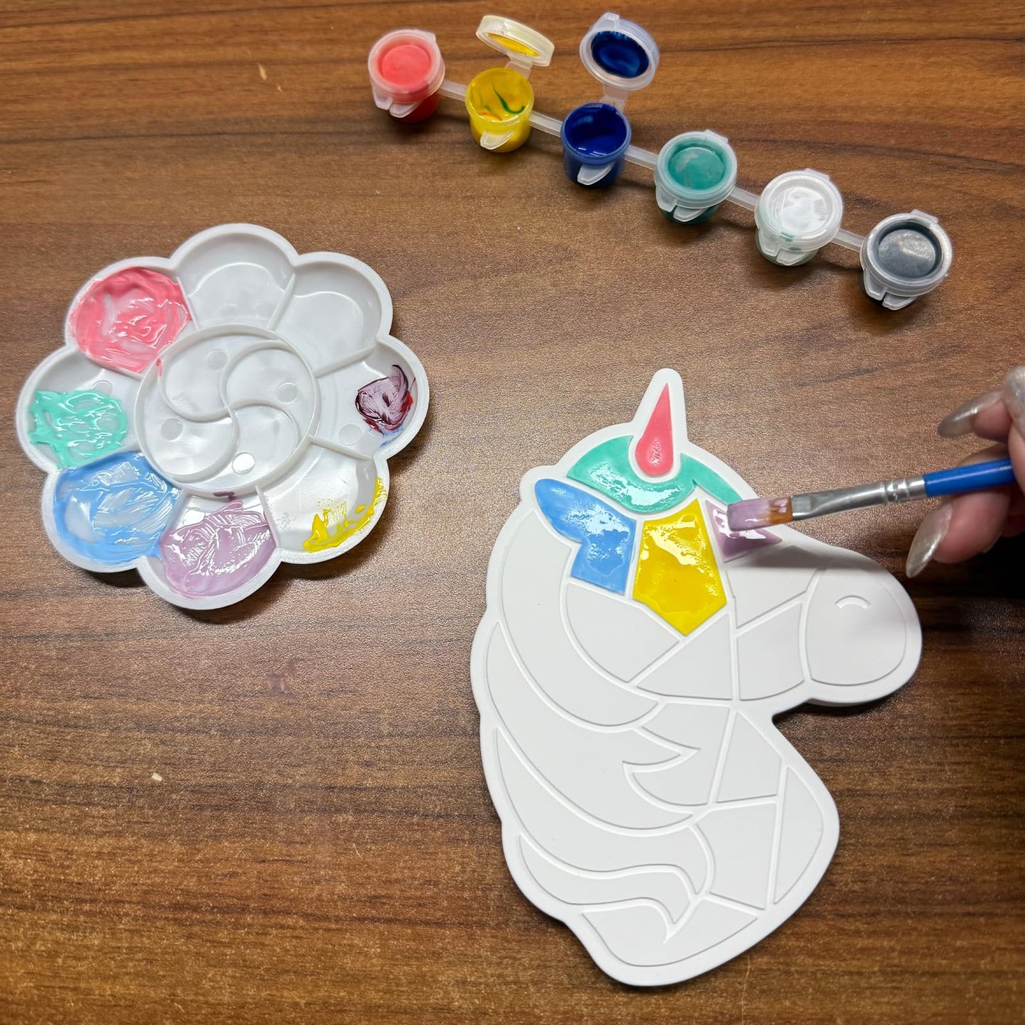 Stepping Stones Painting Kit for Kids, 4 Pack DIY Garden Rocks Art Craft Activity for Children Ages 4-8 Outdoor Paint Gift(Set F)