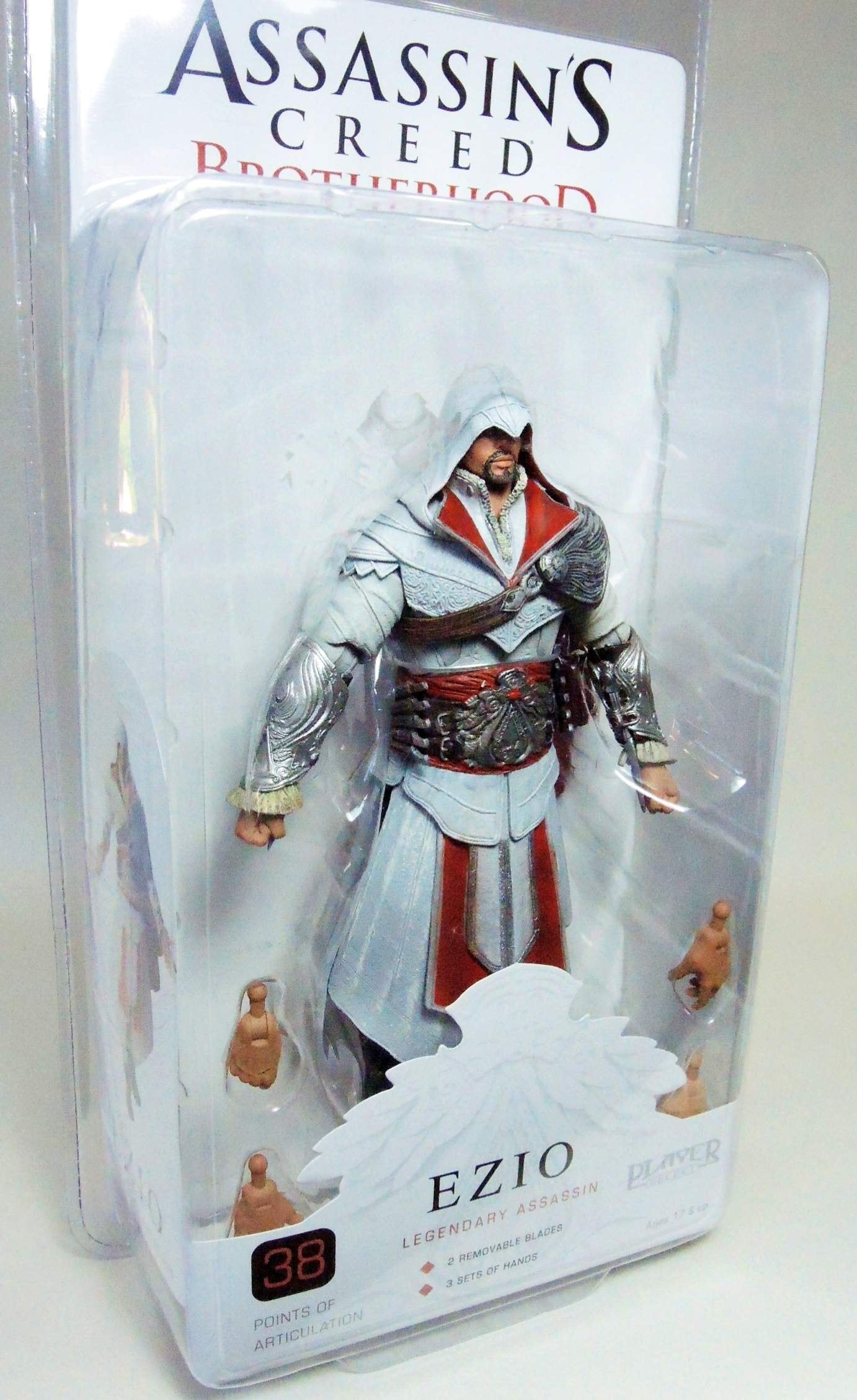 Assassins Creed Ezio Ivory Hooded 7" Action Figure Series 2