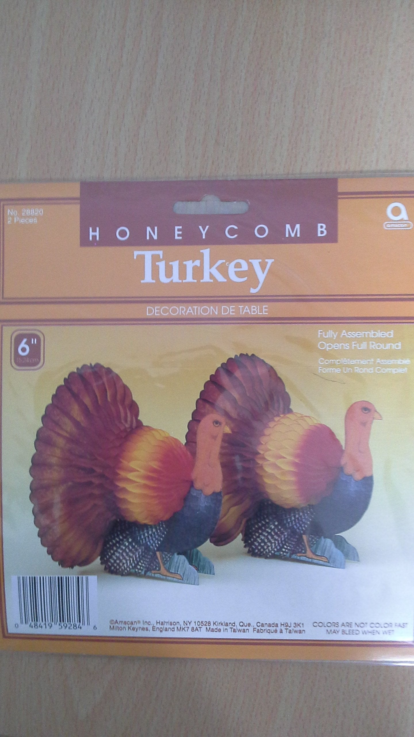 Amscan Colors of Autumn Thanksgiving Party Turkey Honeycomb Centerpiece Table Decoration