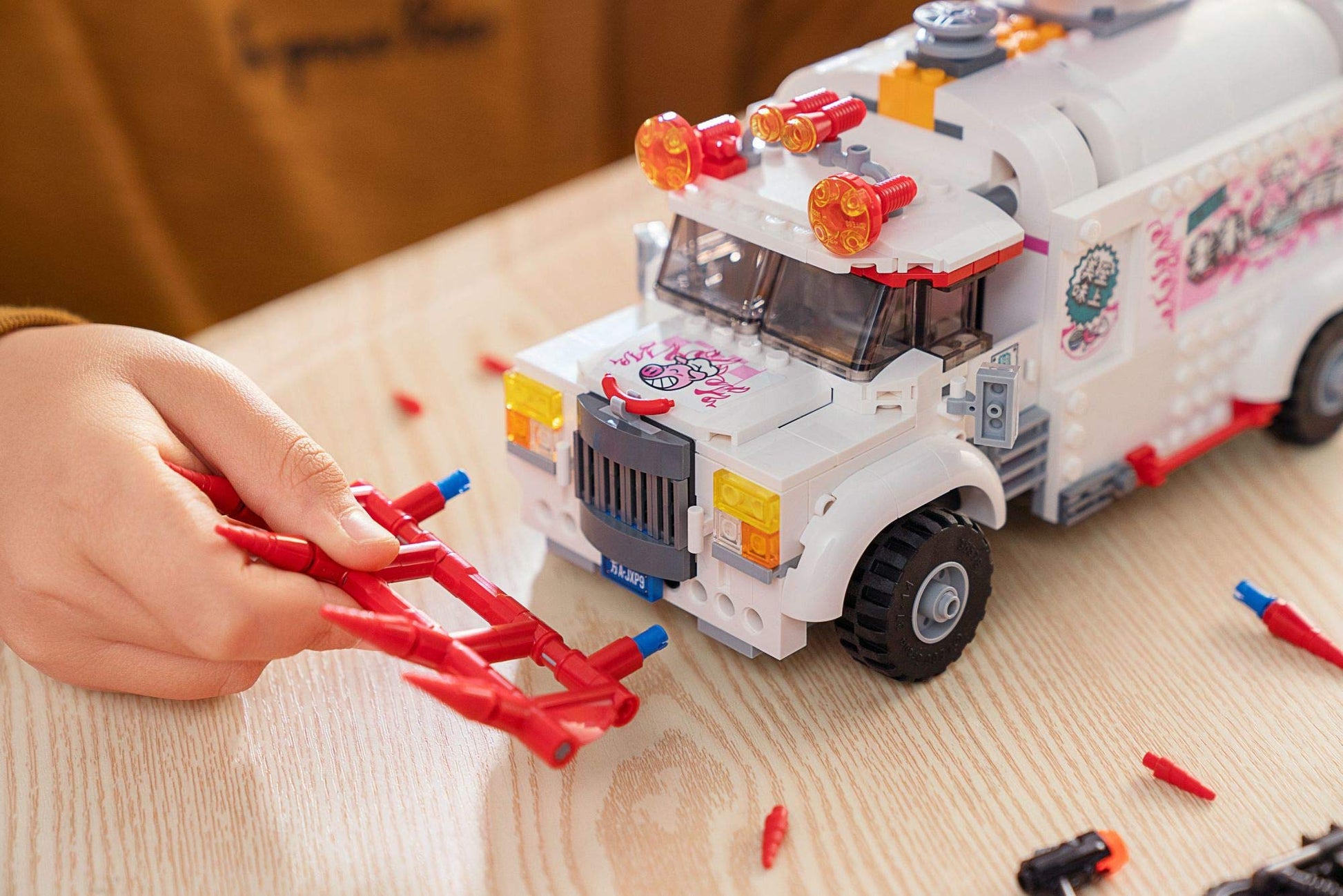 LEGO Monkie Kid: Pigsy’s Food Truck 80009 Building Kit, Gift for Kids (832 Pieces) Amazon Exclusive