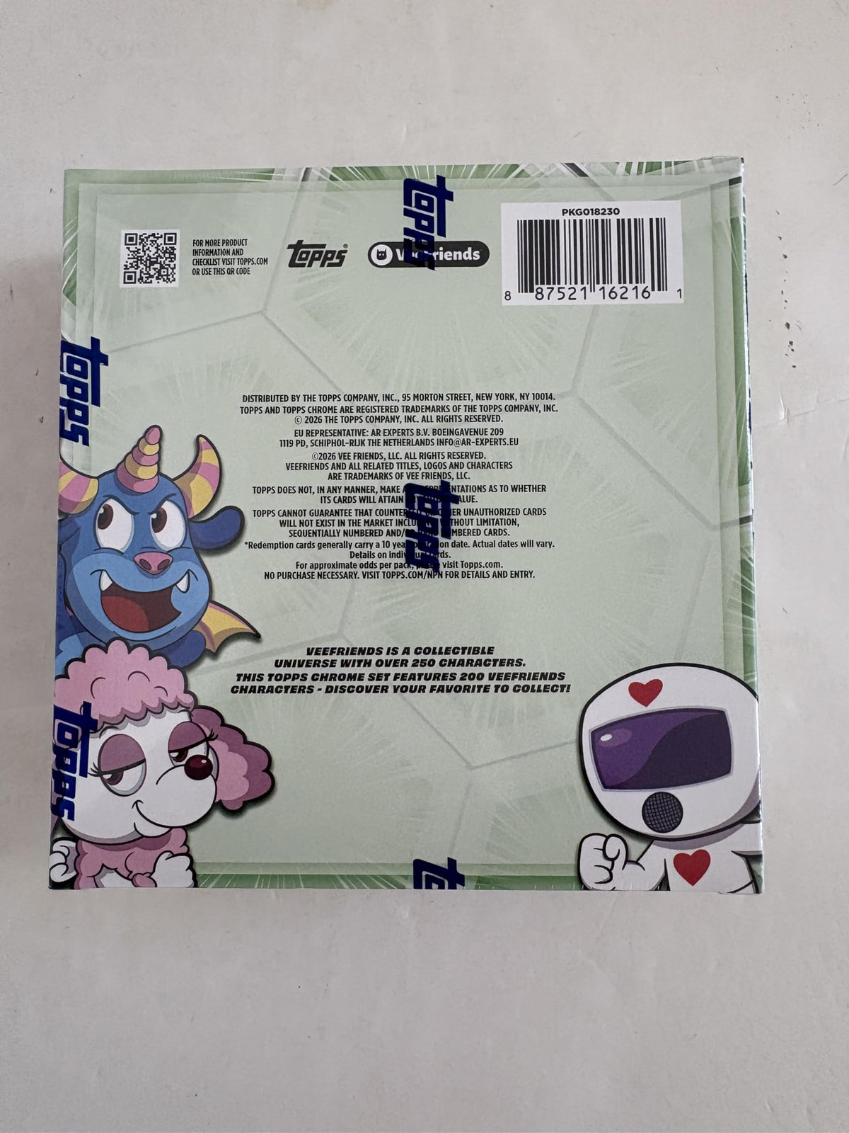 2026 Topps Chrome VeeFriends - Mega