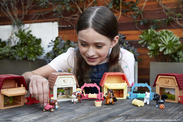 Mattel Spirit Untamed Mini Playset with Small Character Figure, Horse & 3 Accessories, Festival Theme with Surprise Unboxing (Styles May Vary)
