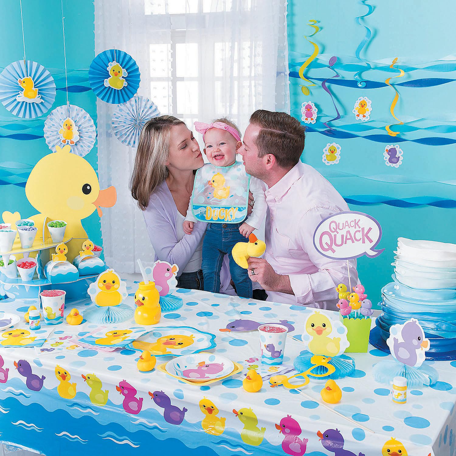 Fun Express Yellow Rubber Ducks - 6 Piece
