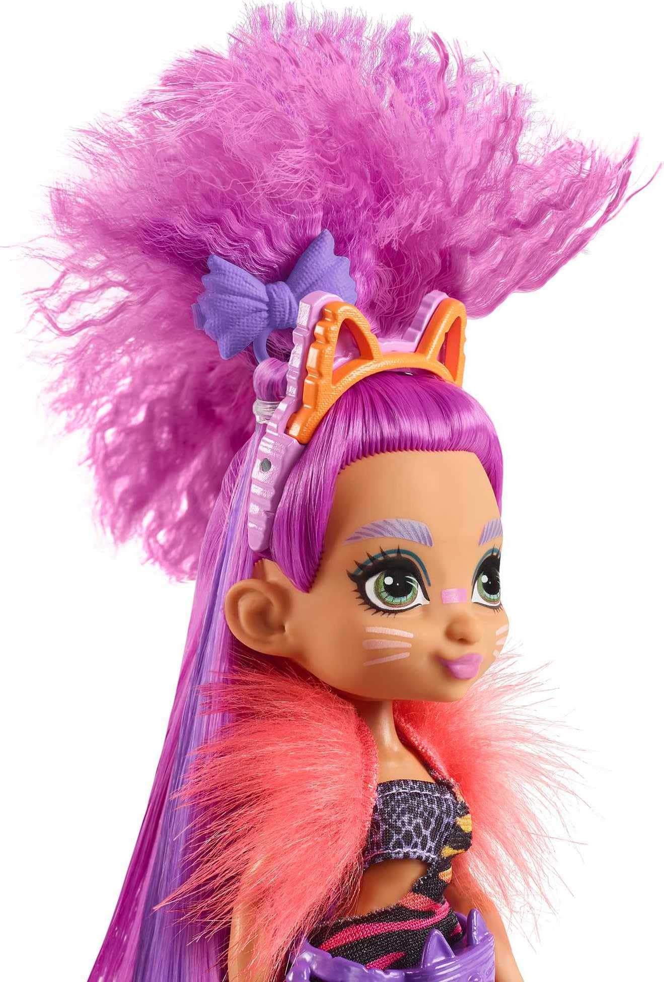 Mattel Cave Club Roaralai Doll (8 10-inch, Purple Hair) Poseable Prehistoric Fashion Doll with Dinosaur Pet and Accessories, Gift for 4 Year Olds and