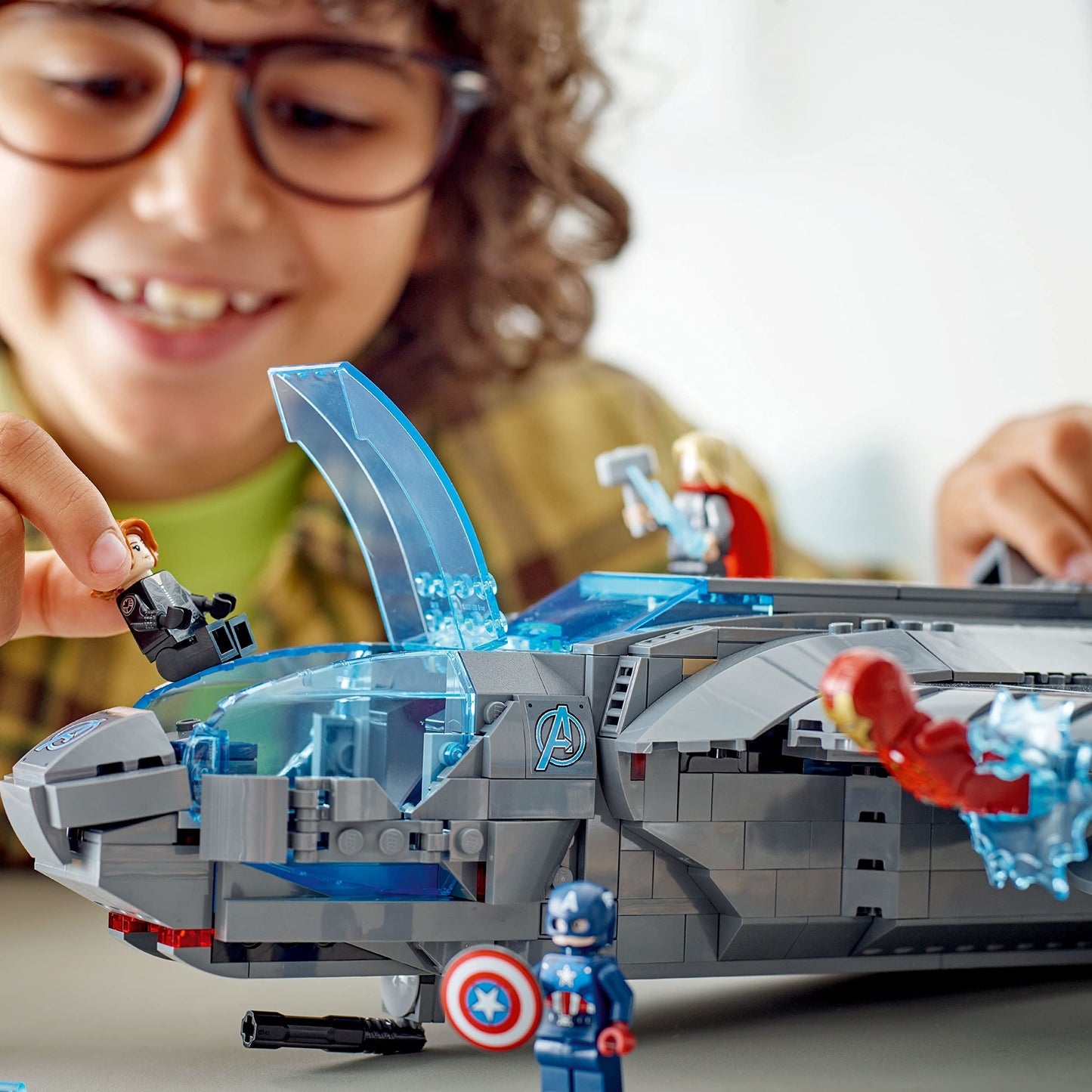 LEGO Marvel The Avengers Quinjet 76248, Spaceship Building Toy Set with Thor, Iron Man, Black Widow, Loki and Captain America Minifigures, Infinity