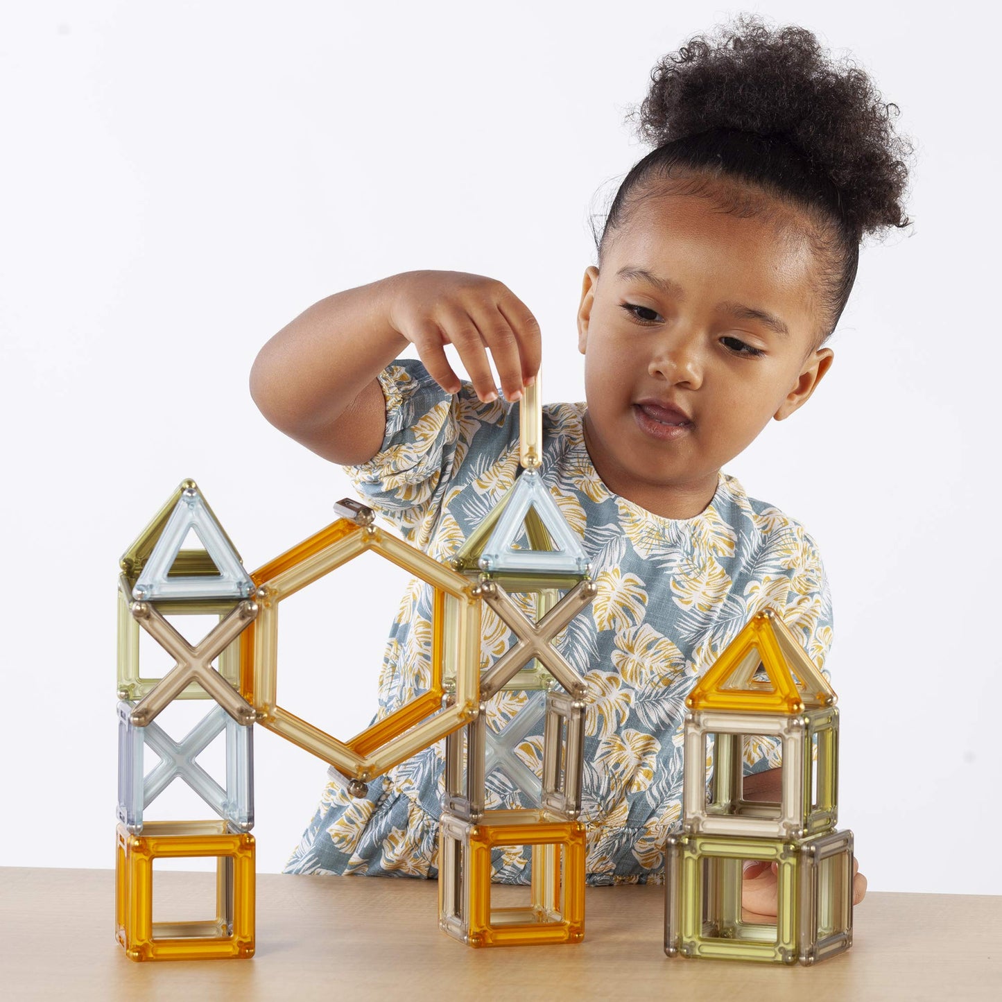 Guidecraft PowerClix Frames Natural - 74 Piece Set: Magnetic Construction Building Kit for Creative Open-Ended Play, STEM Learning & Educational Toys
