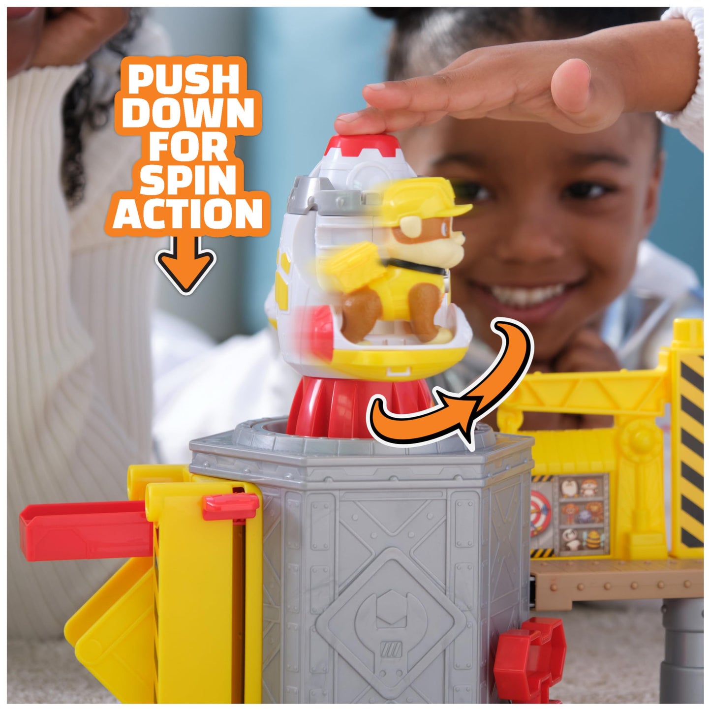Rubble & Crew, Launch & Spin Spaceship Playset with Rubble Toy Figure in Construction Uniform, Kids Toys for Boys & Girls Ages 3 and up