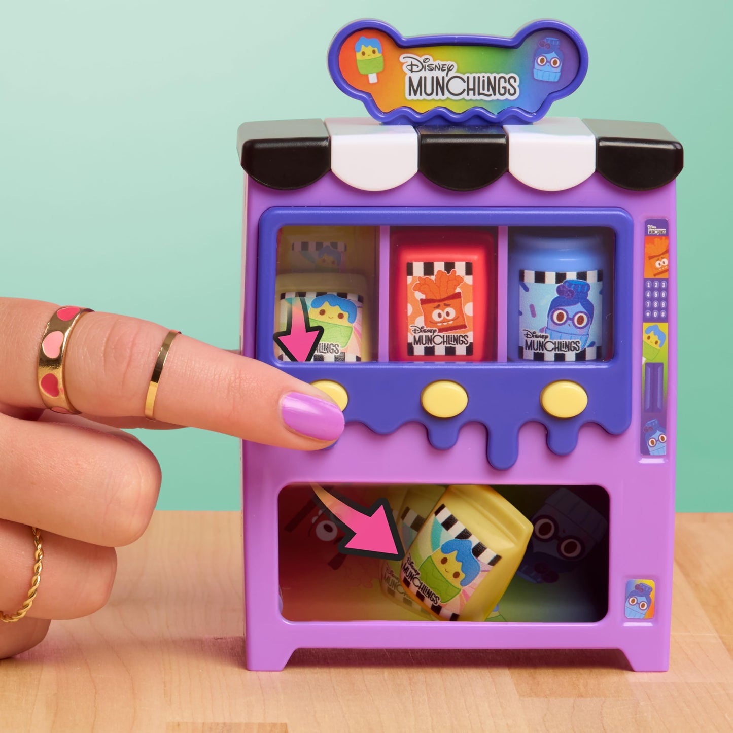 Disney Munchlings Micro Munch Vending Machine Collectible Figures