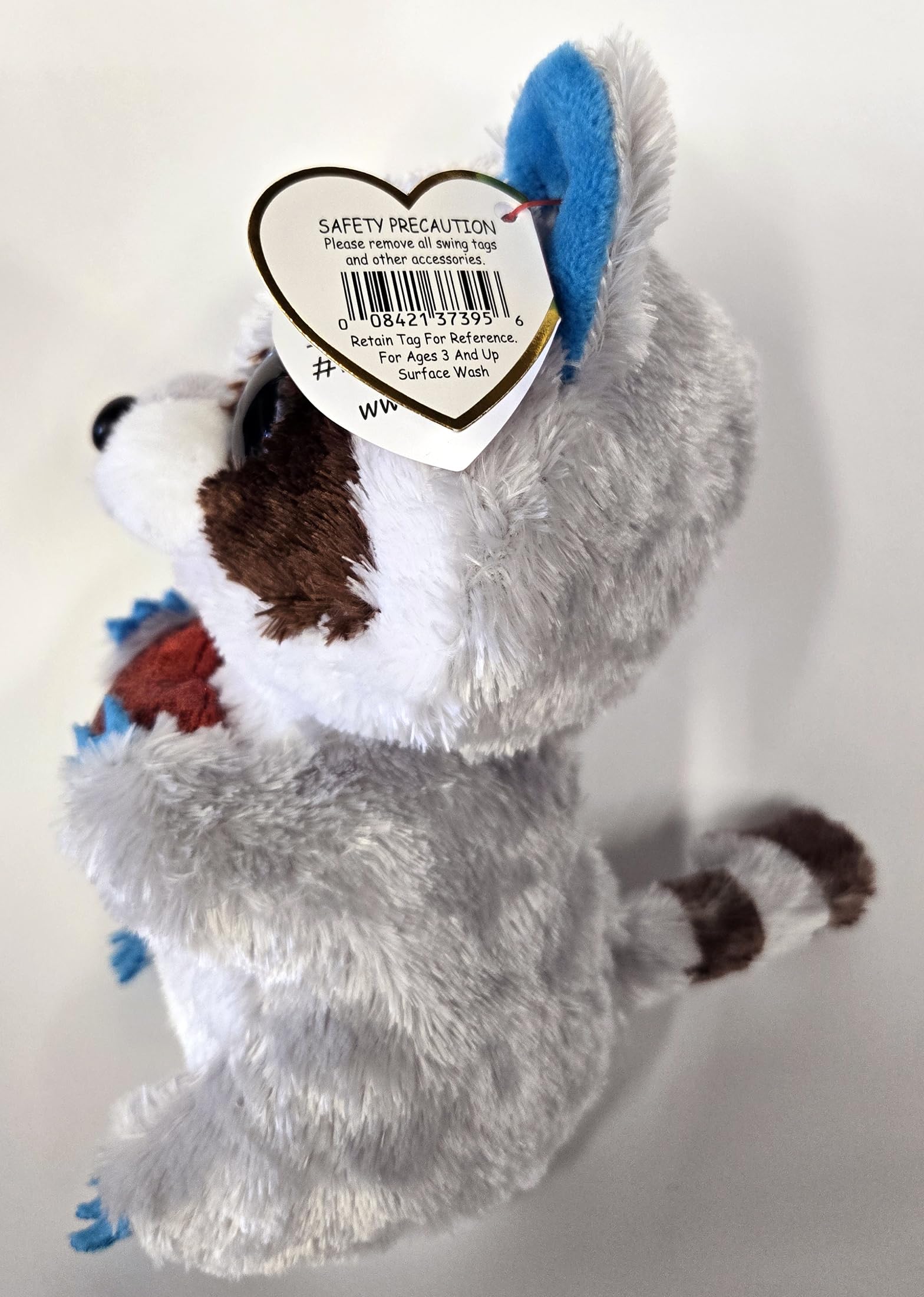 Ty Beanie Boo Thief the Racoon with Heart for Valentines 2026-6"