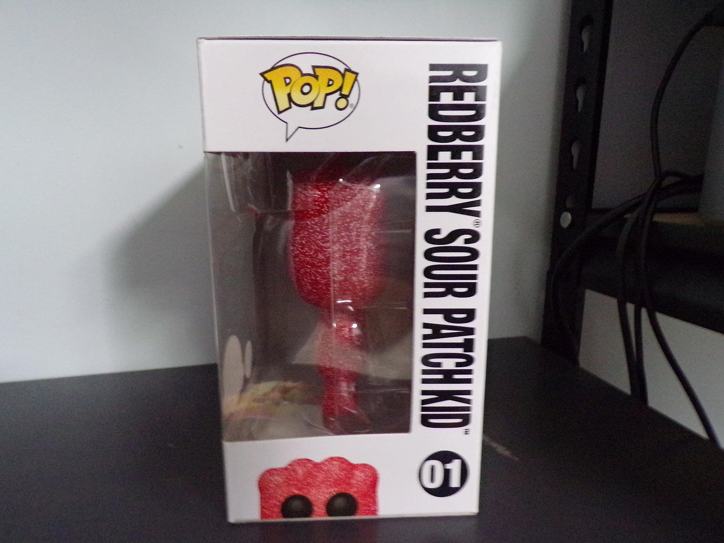 Funko Pop Sour Patch Redberry Exclusive 7 Eleven 2022 GITD