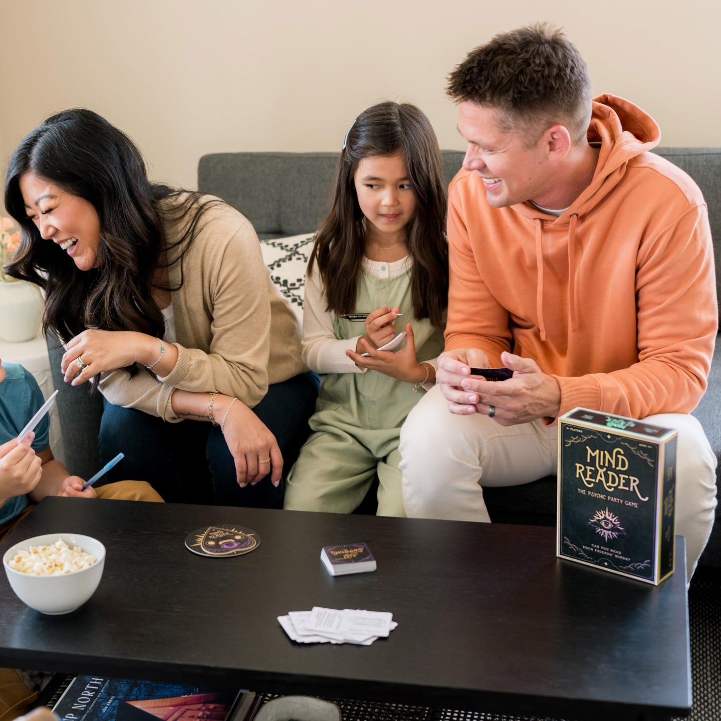 MIND READER - Can You Read Your Friends' Minds? The Fun Mind Reading Psychic Mind Meld Medium Party Christmas Gift for Kids, Adults, Friends