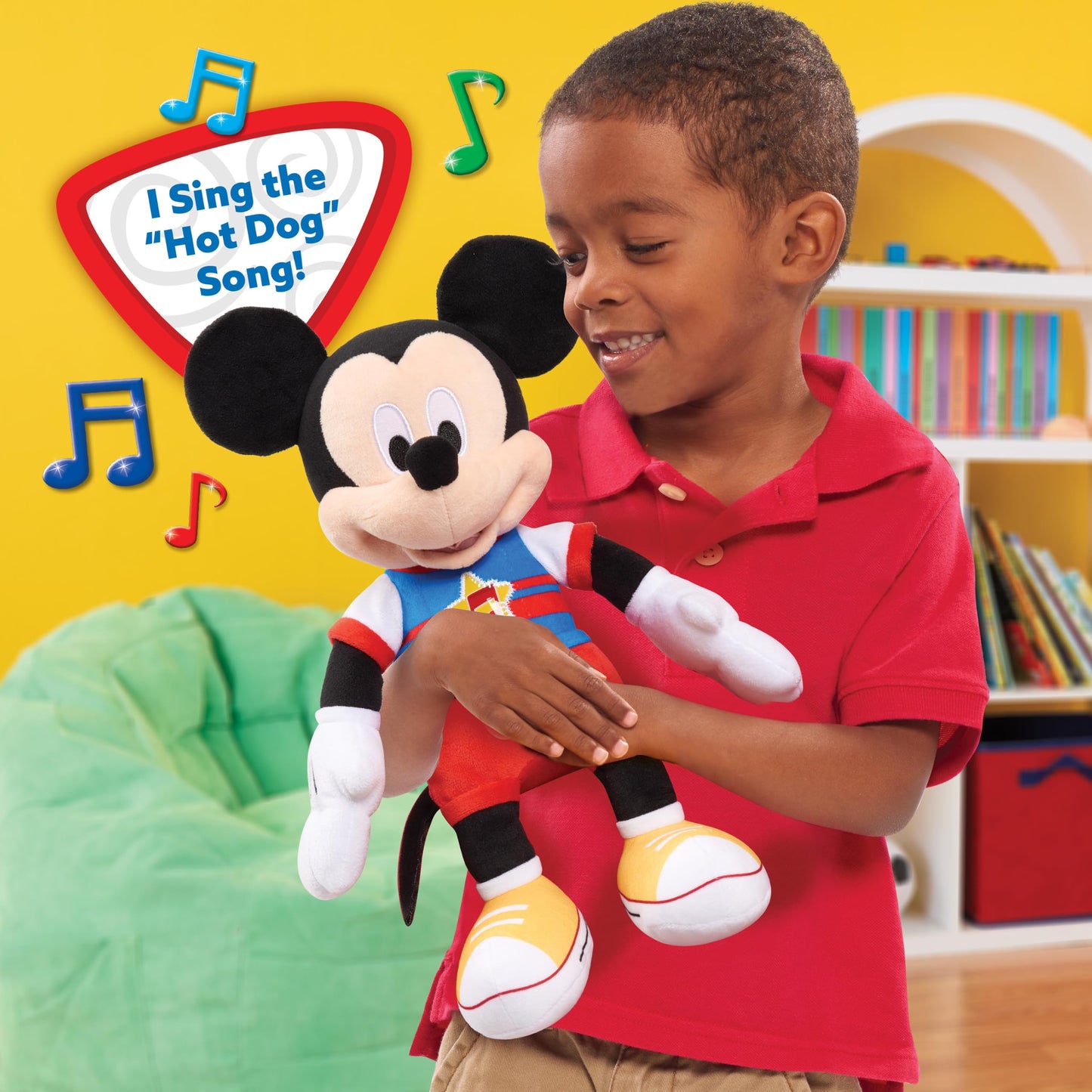 Disney Junior Mickey Mouse Funhouse Singing Fun Plush (Styles May Vary)