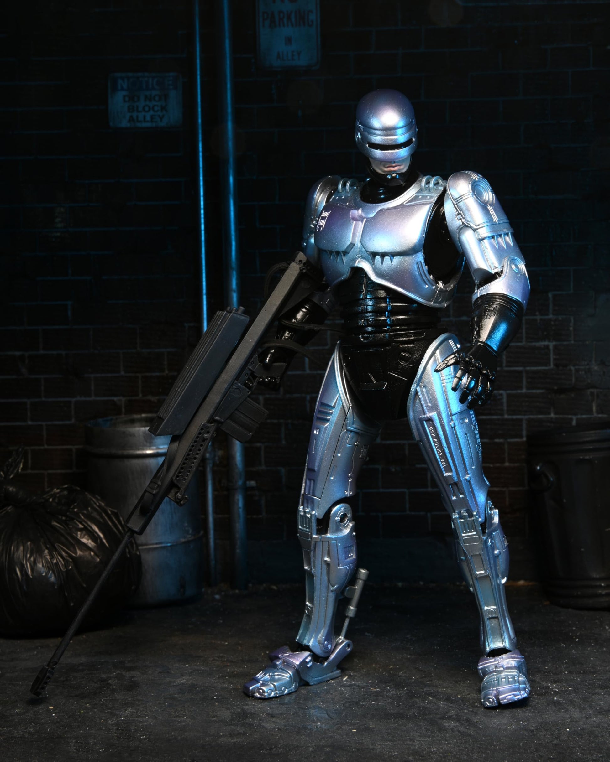NECA Robocop - 7" Scale Action Figure - Ultimate Robocop
