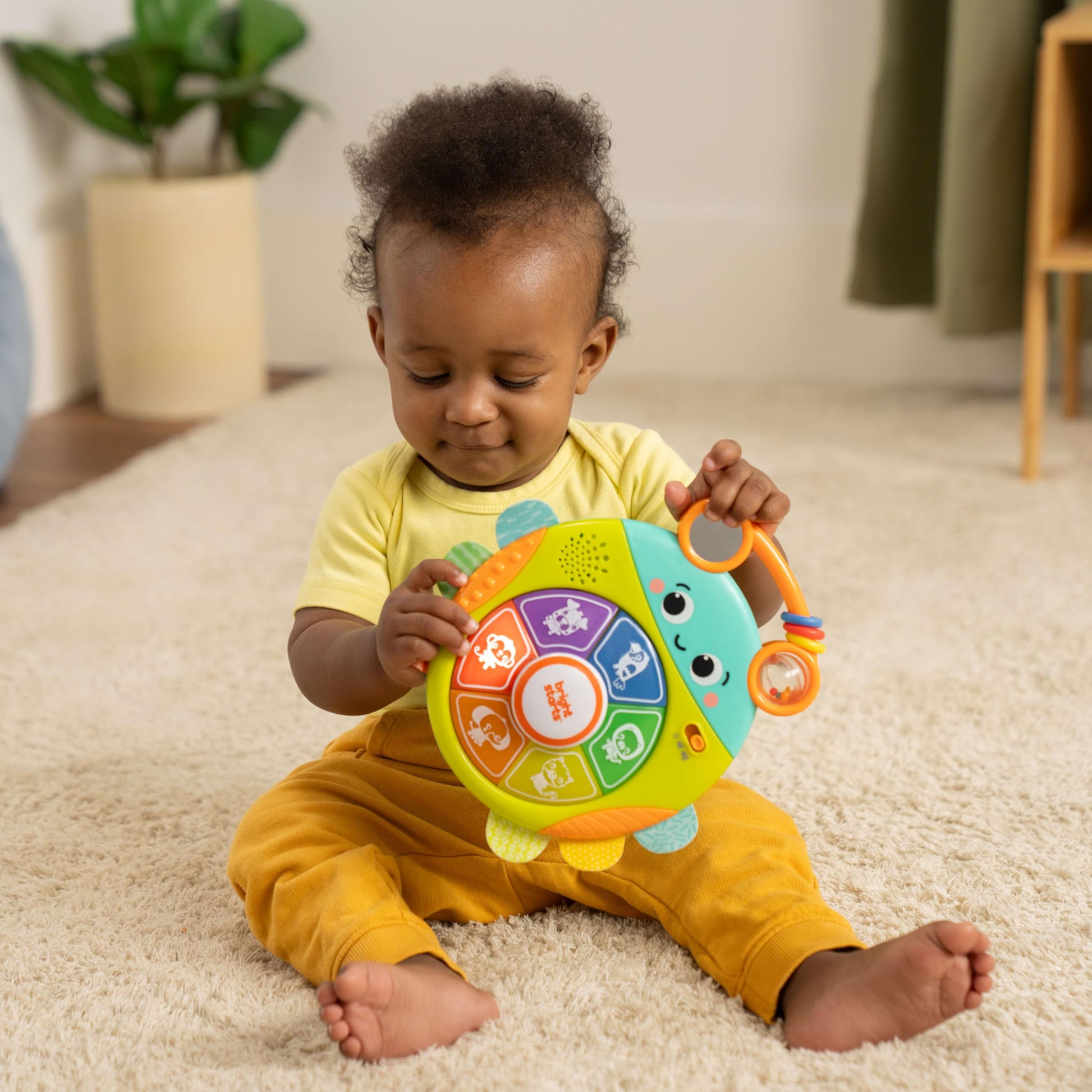 Bright Starts Safari Surprise Multisensory Toy, Light-Up Electronic Baby Toy with Animal Sounds and Melodies, Press for Cause and Effect Discovery