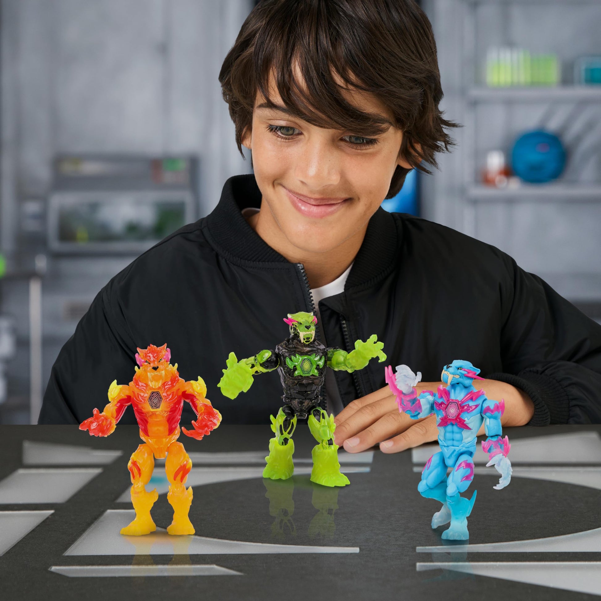 MrBeast Lab Hyper Fusion Mutators, Experiment & Create The Atomic Earth Panther, Add Mutation Fluid, Press The Fingerprint Scanner & Reveal