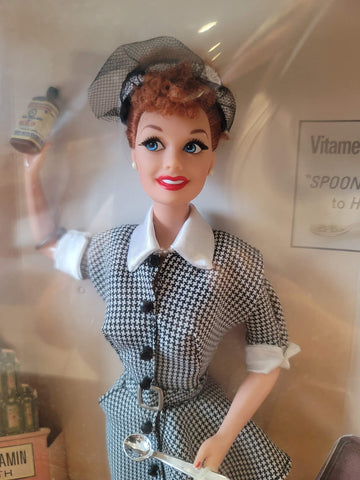 Barbie: I Love Lucy - Lucy Does a TV Commercial