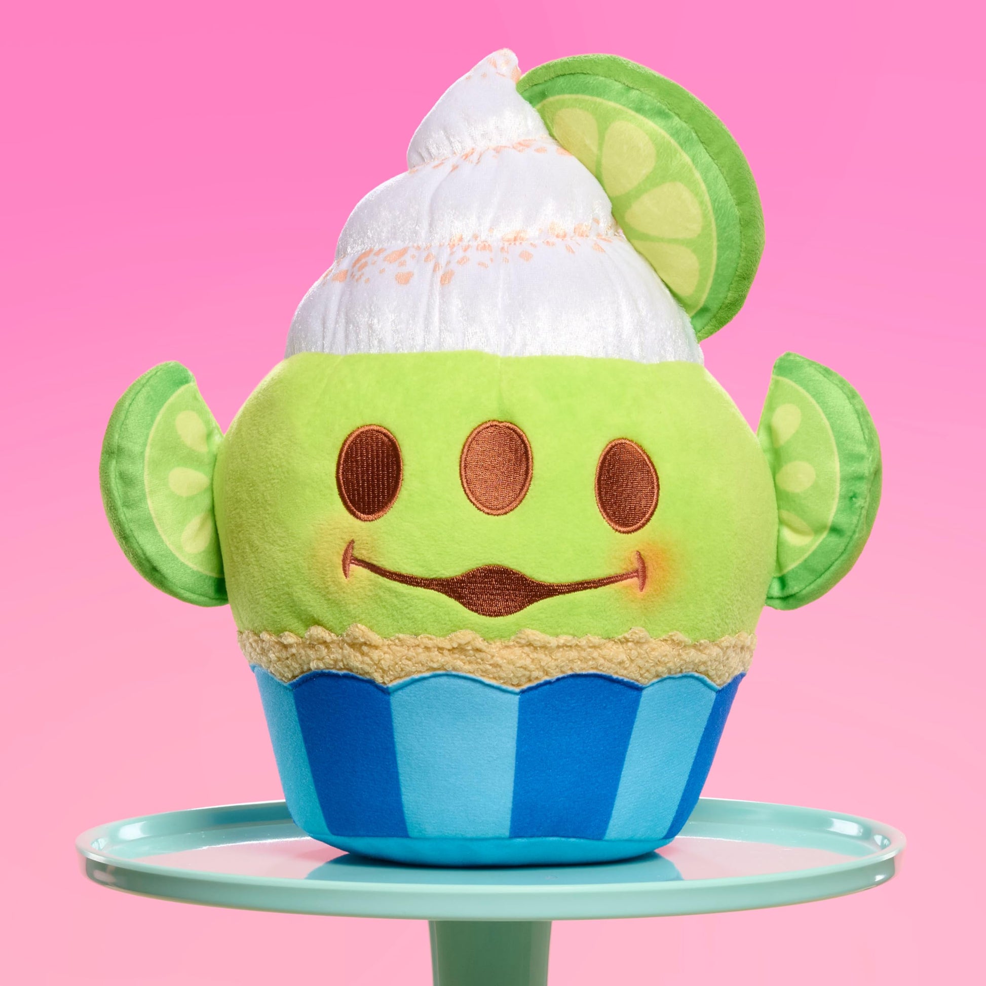 Disney Munchlings Squeeze-A-Munch Large Key Lime Scented Cupcake with Graham Cracker Crumble Alien 10-inch Plush, Kids Toys for Ages 0+ by Just Play