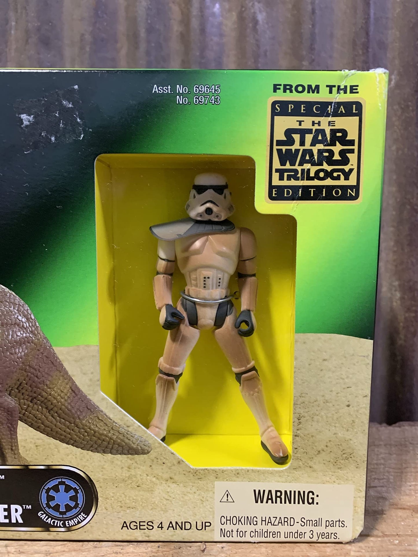 Star Wars 1997 The Power of the Force Action Figures Playset - Dewback and Exclusive Sandtrooper Figure with Battle Lance, Blaster Rifle and Backpack