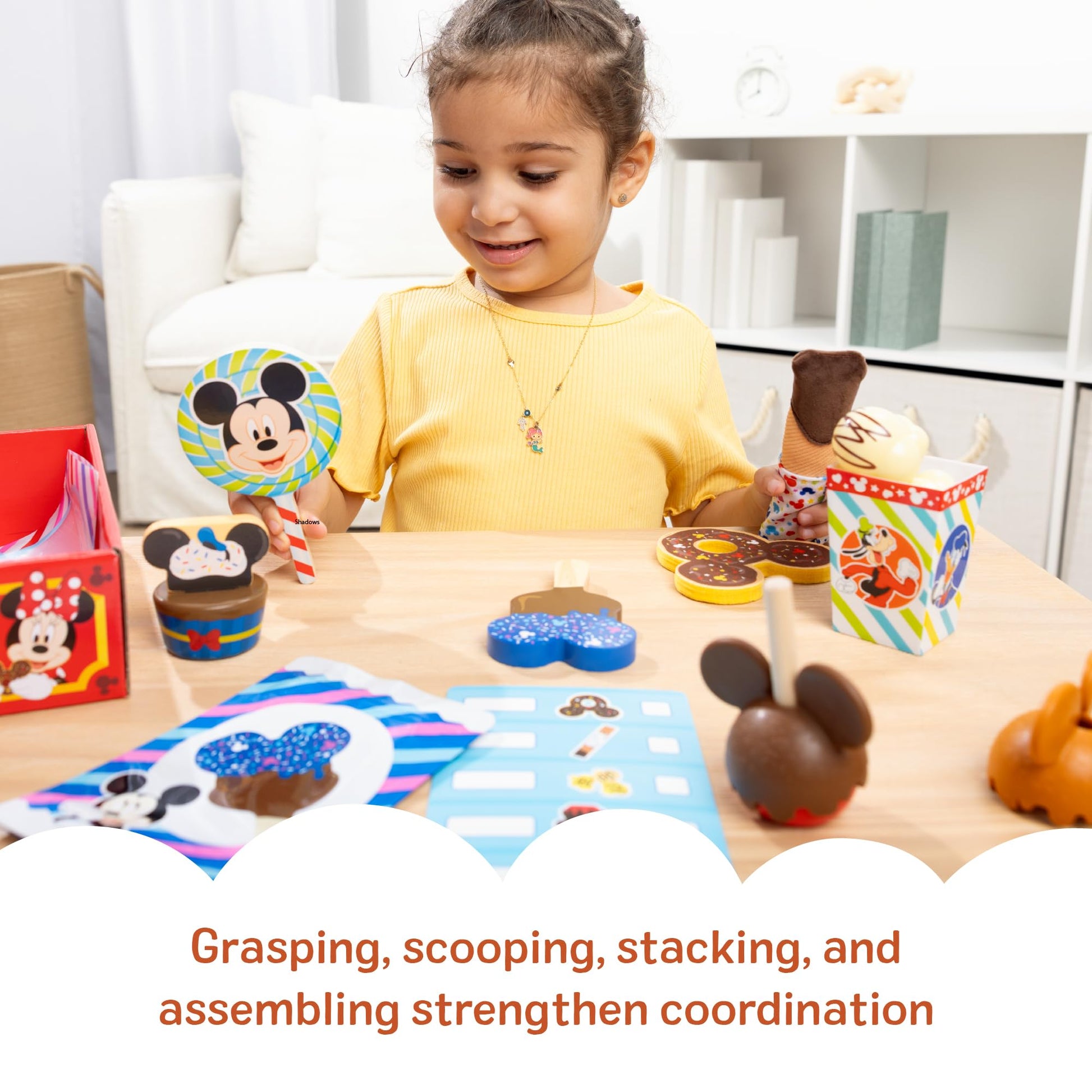 Melissa & Doug Disney Snacks & Popcorn 24-Piece Play Food Set