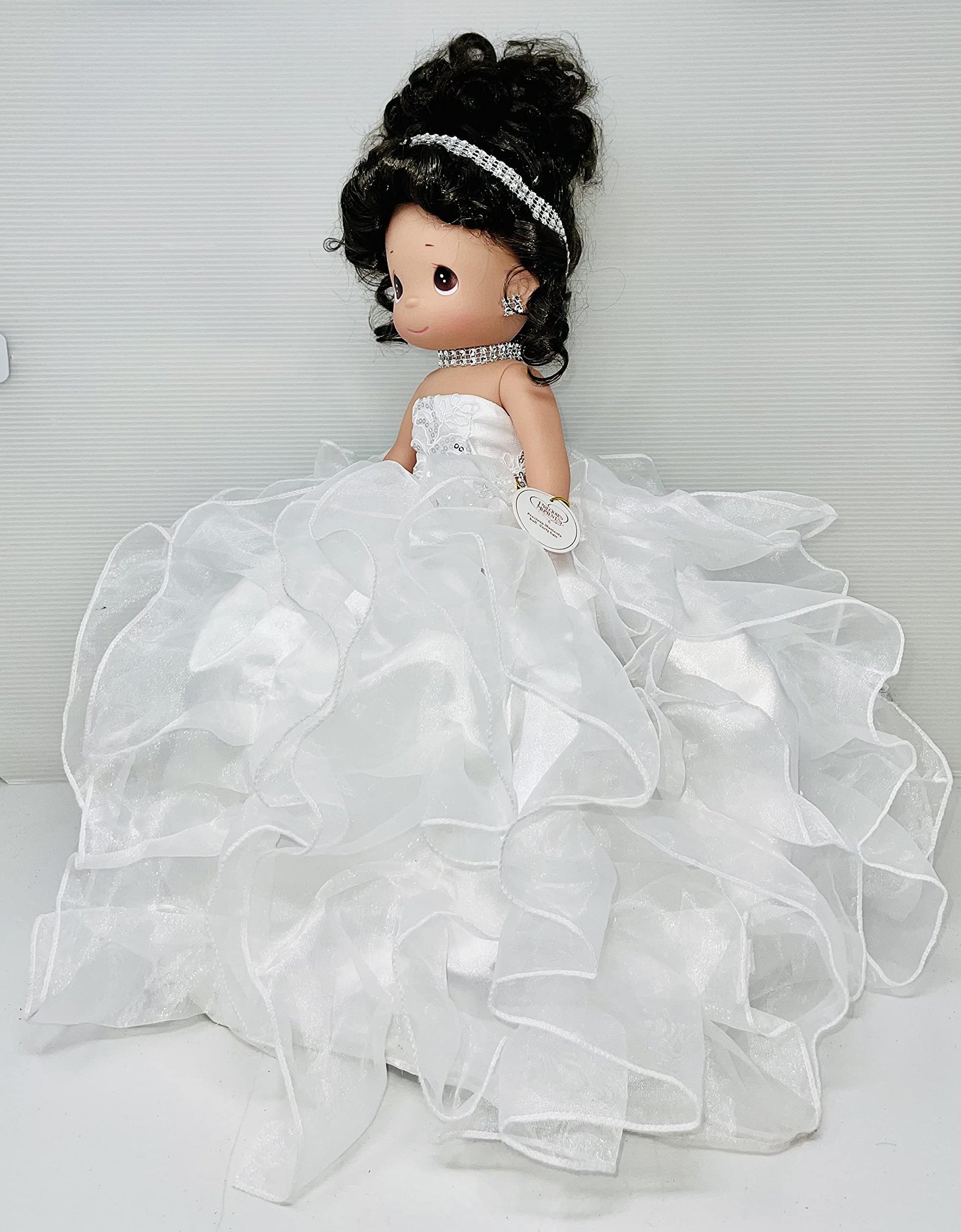 KINNEX COLLECTIONS SINCE 1997 17" Quinceañera Centerpiece Doll - Ruffled Gown, Mis Quince Años Table Decoration & Keepsake ARC8421-1R (White)