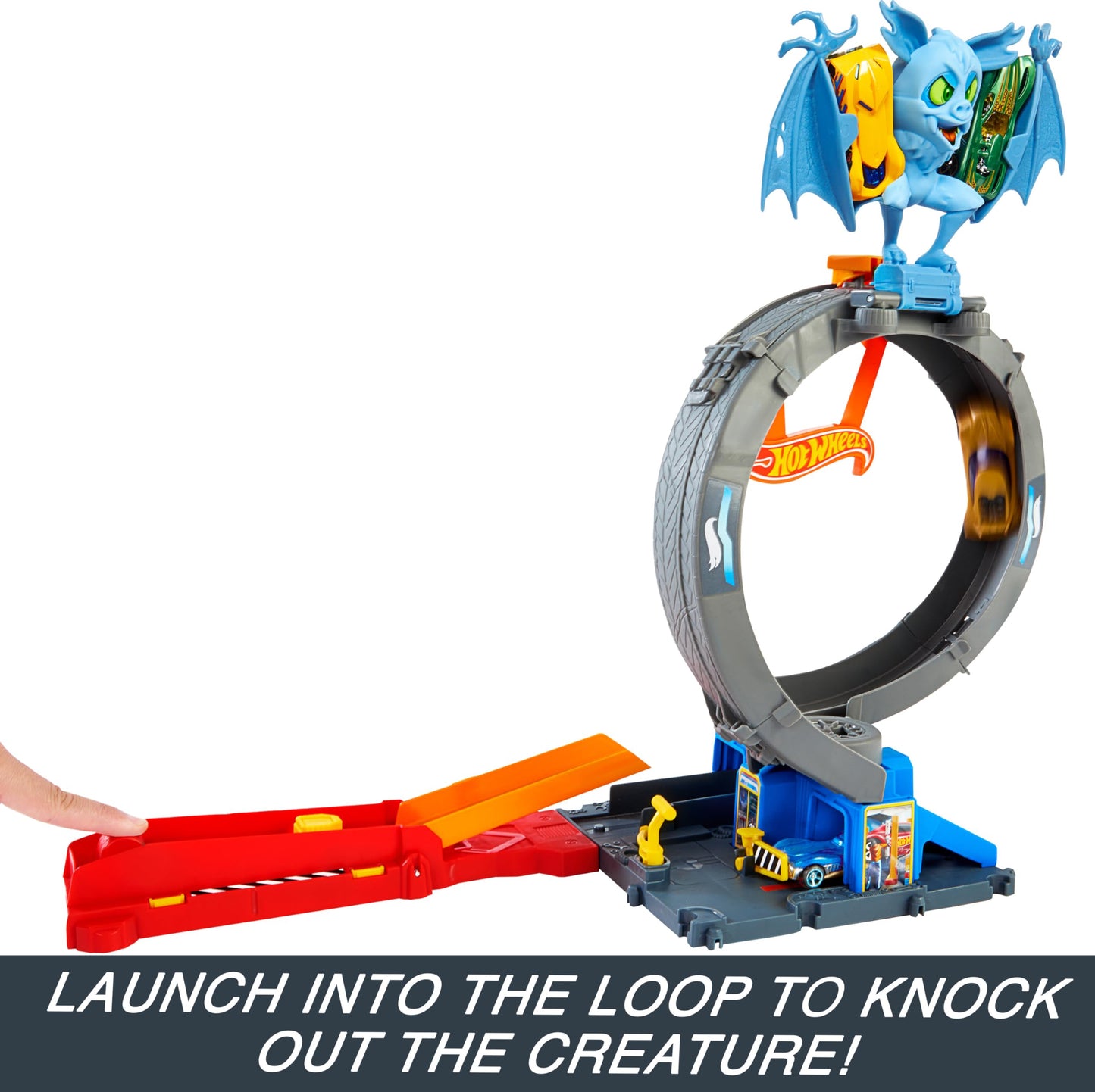Hot Wheels City Toy Car Track Set, Bat Loop Attack with Adjustable Loop & Launcher, 1:64 Scale Vehicle, Connects to Other Sets