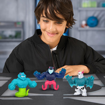 MrBeast Lab - Hyper Fusion Stretchy Hero, Tiger Dragon, 5 Inch (12.7CM) Goo Filled Standing Figure, Stretch Up to 3 Times His Size, Collect All 3