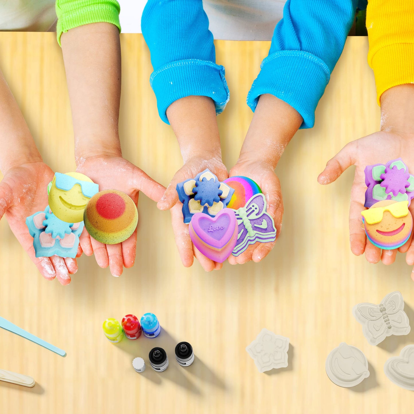 Dan&Darci Bath Bomb Making Kit for Kids - Kid Crafts Science Project - Gifts for Girls and Boys - Craft Activity Gift for Age 6, 7, 8, 9, 10, 11 & 12