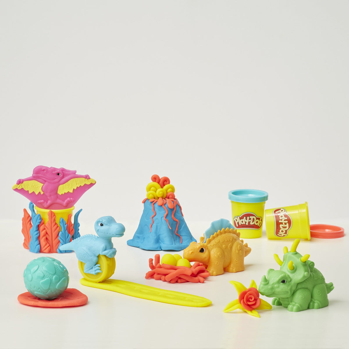 Play-Doh Dino Tools Dinosaur Toys with 3 Non-Toxic Colors (Amazon Exclusive)