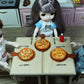 ThaiHonest 3 Pieces Pizza Miniature Set, Realistic Miniature Pizza on Wooden Tray, Dollhouse Food, 1:6 Scale, Multicolor, Clay