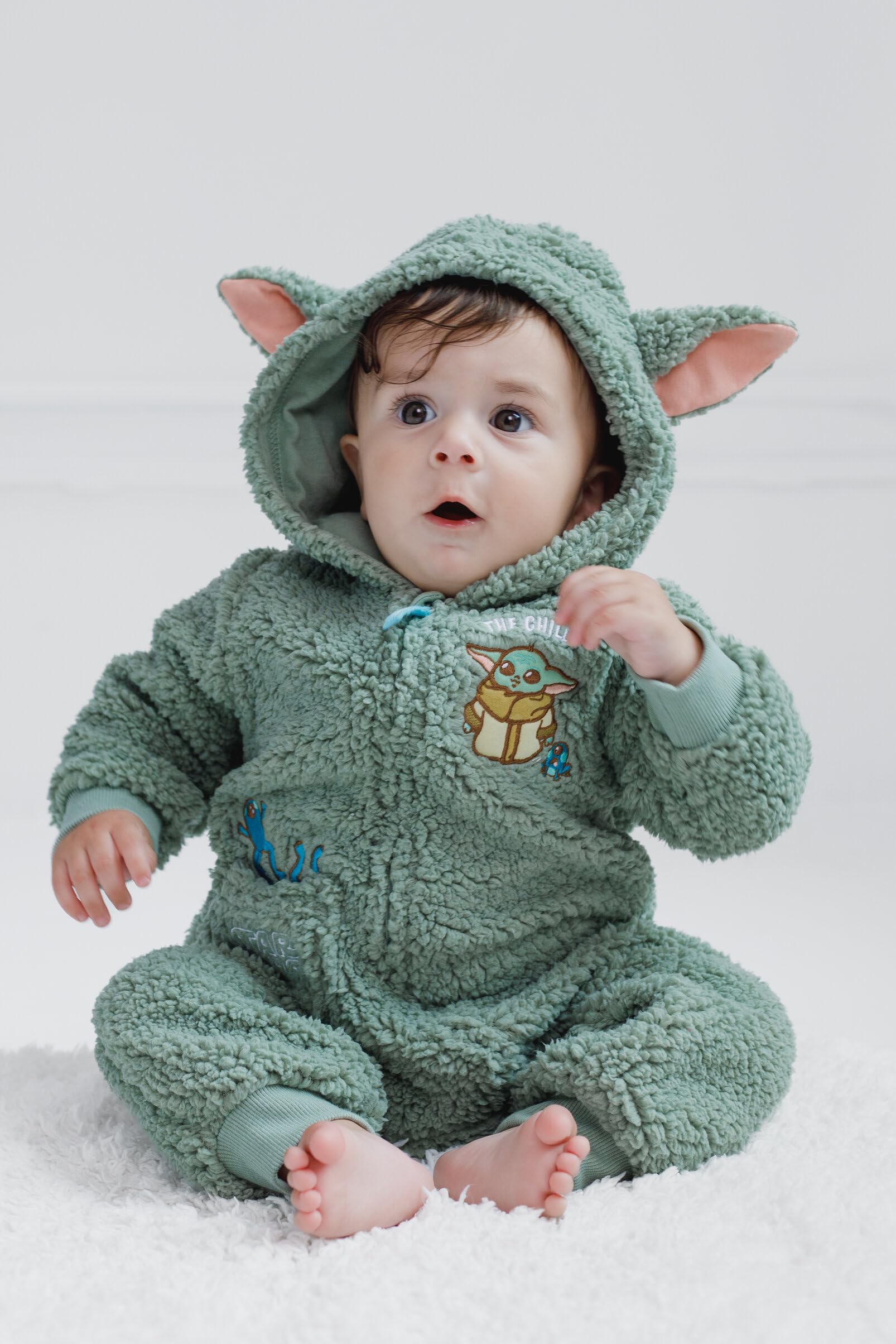 STAR WARS The Mandalorian Baby Boy or Girl Costume Zip-Up Hooded Embroidered Coverall Sage Green Grogu 3-6 Months