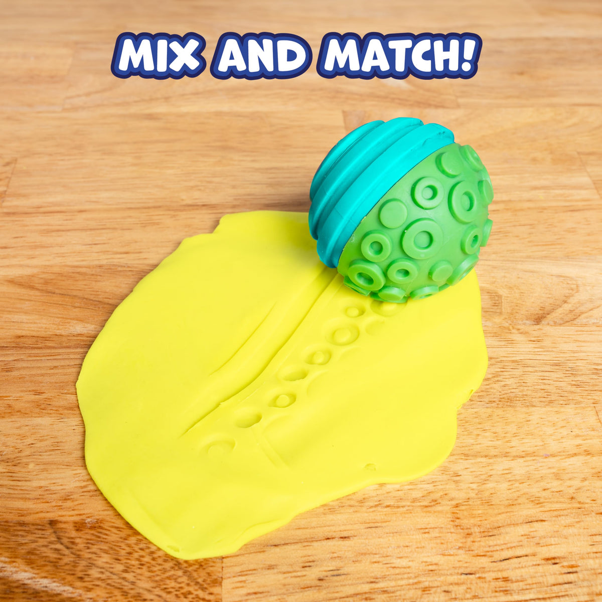 READY 2 LEARN Paint and Dough Texture Spheres | Set of 4 | Ages 2+ | Patterned Ink, Dough and Paint Stamps | Mix and Match Colors and Patterns