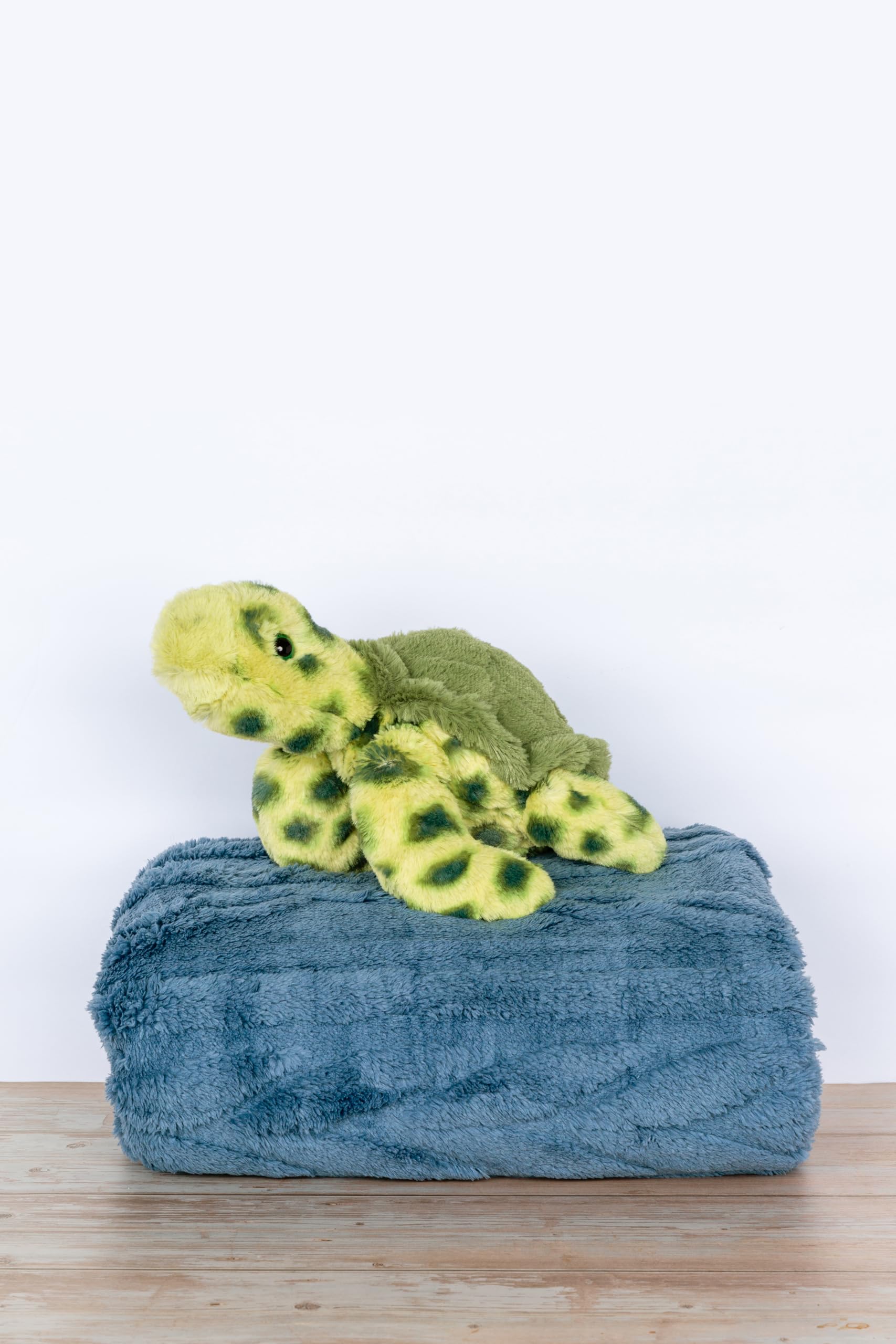 Fahlo Tracking Plush | Includes 12" Plush, Interactive 3D Tracking Map, and Wildlife Conservation Support | Eco-Friendly & Safe for All Ages |