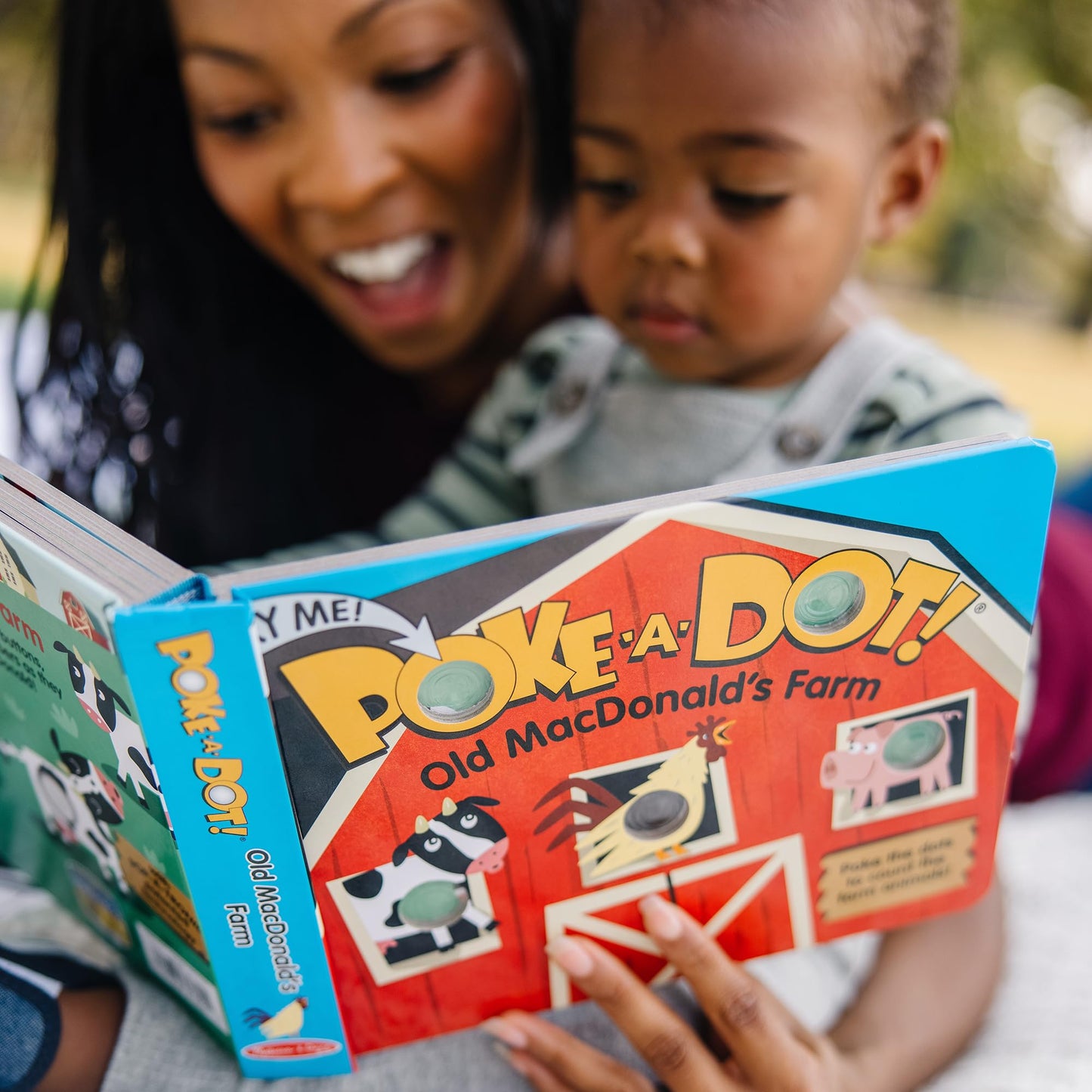 Melissa & Doug Poke-a-Dot! Old MacDonald’s Farm, Interactive Children's Board Book with Buttons to Pop, Educational Sensory Toy for Toddlers &