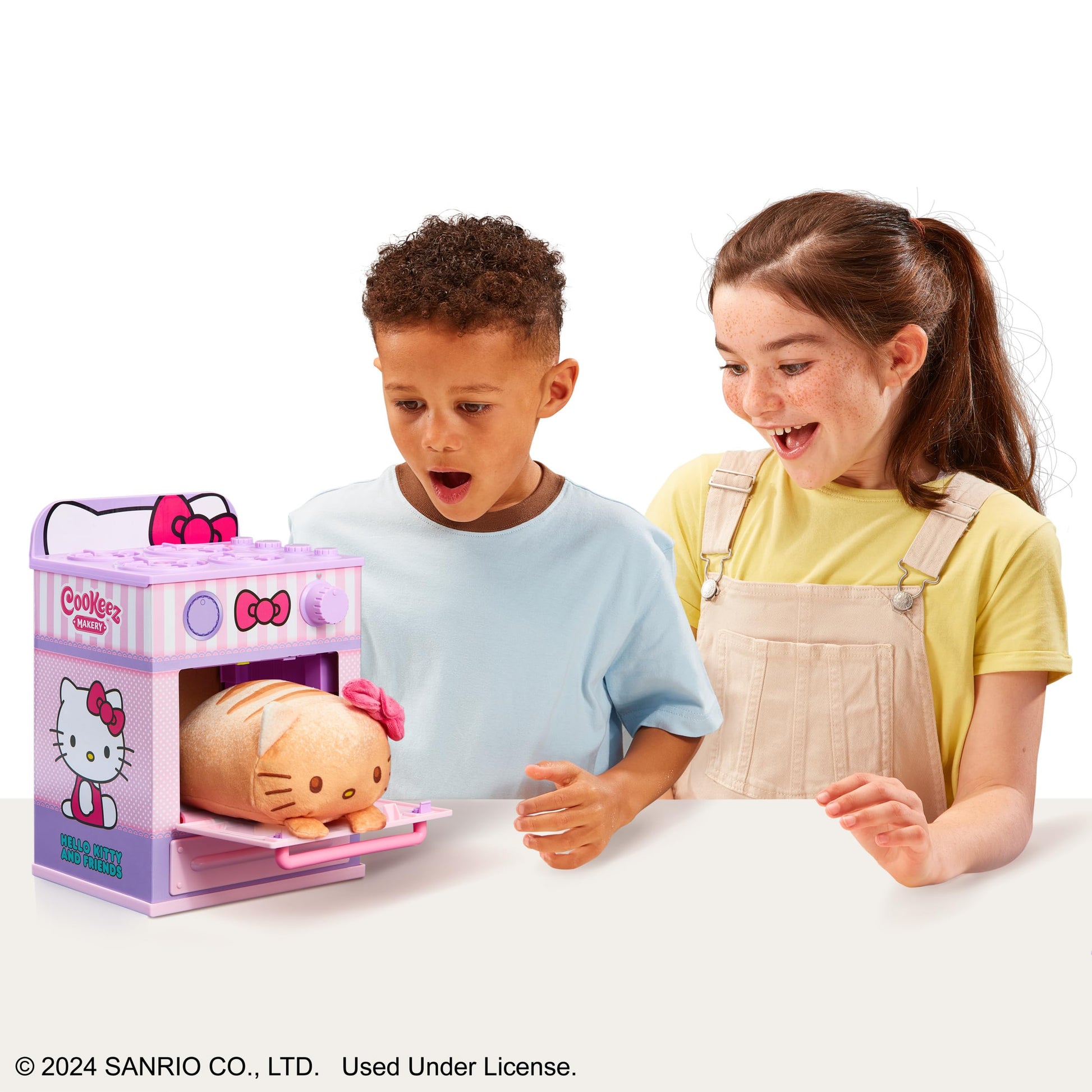 Cookeez Makery Hello Kitty & Friends Oven Playset - Interactive Bake & Reveal Toy, Includes Mystery Warm Scented Plush (Hello Kitty, Cinnamoroll, or