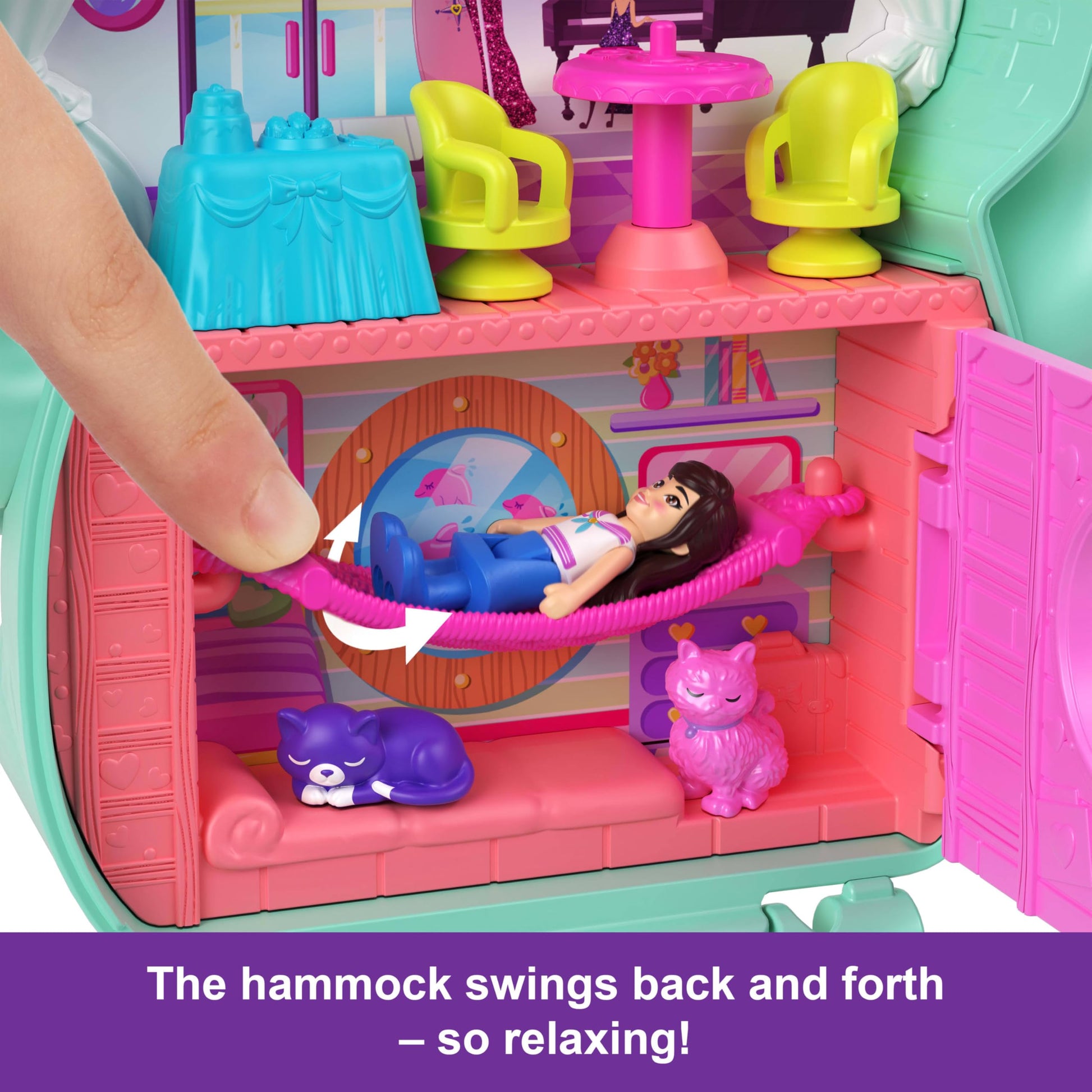 Polly Pocket Dolls and Playset, Set Sail Kitty Compact, Travel Toy with 1 Micro Doll, Pet Cats, Food & Fashion Styling Accessories