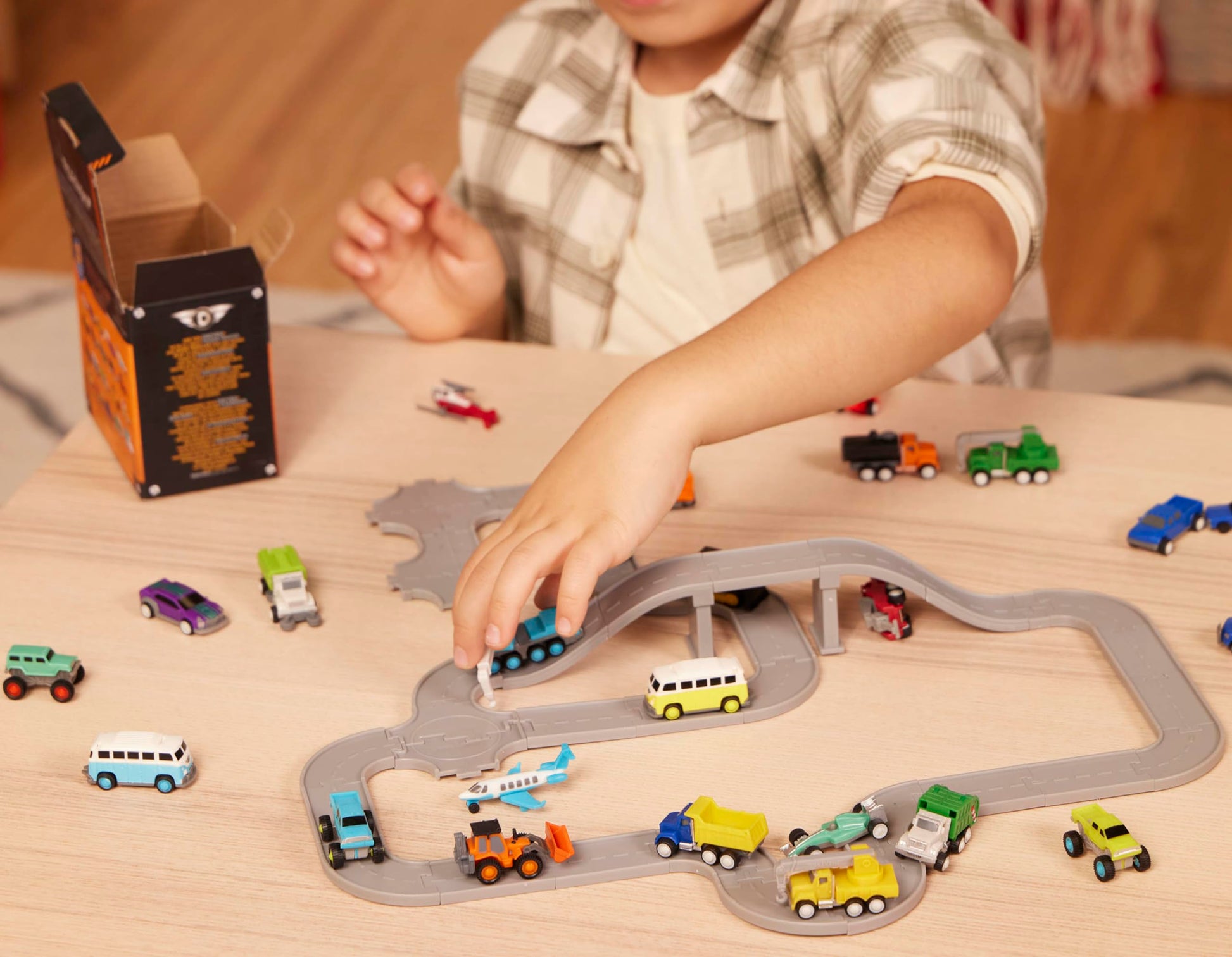 Driven by Battat Pocket Fleet 1 Mini Toy Vehicles 20-Pack Set, Trucks
