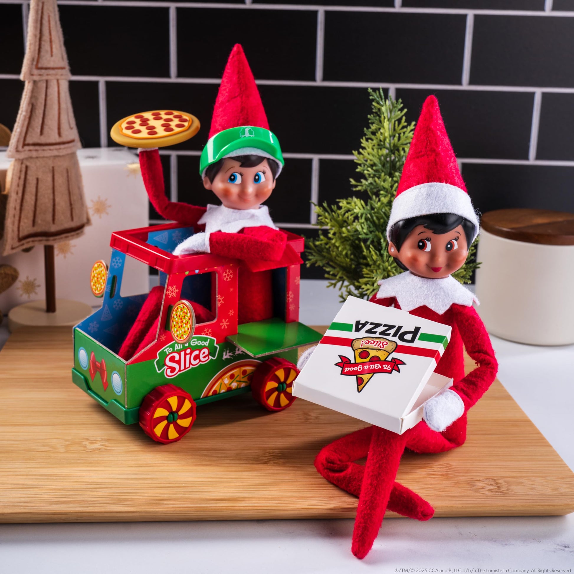 The Elf on the Shelf Polar Props Pizza Truck Play Set