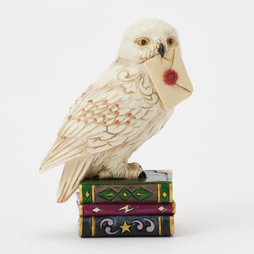Enesco Harry Potter by Jim Shore Hedwig the Owl Holding a Letter Miniature Figurine, 3.54 Inch, Multicolor