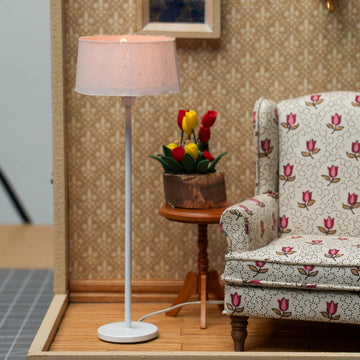 Waldosia 1:12 Scale Miniature Floor Lamp - 12 Volt w/Plug