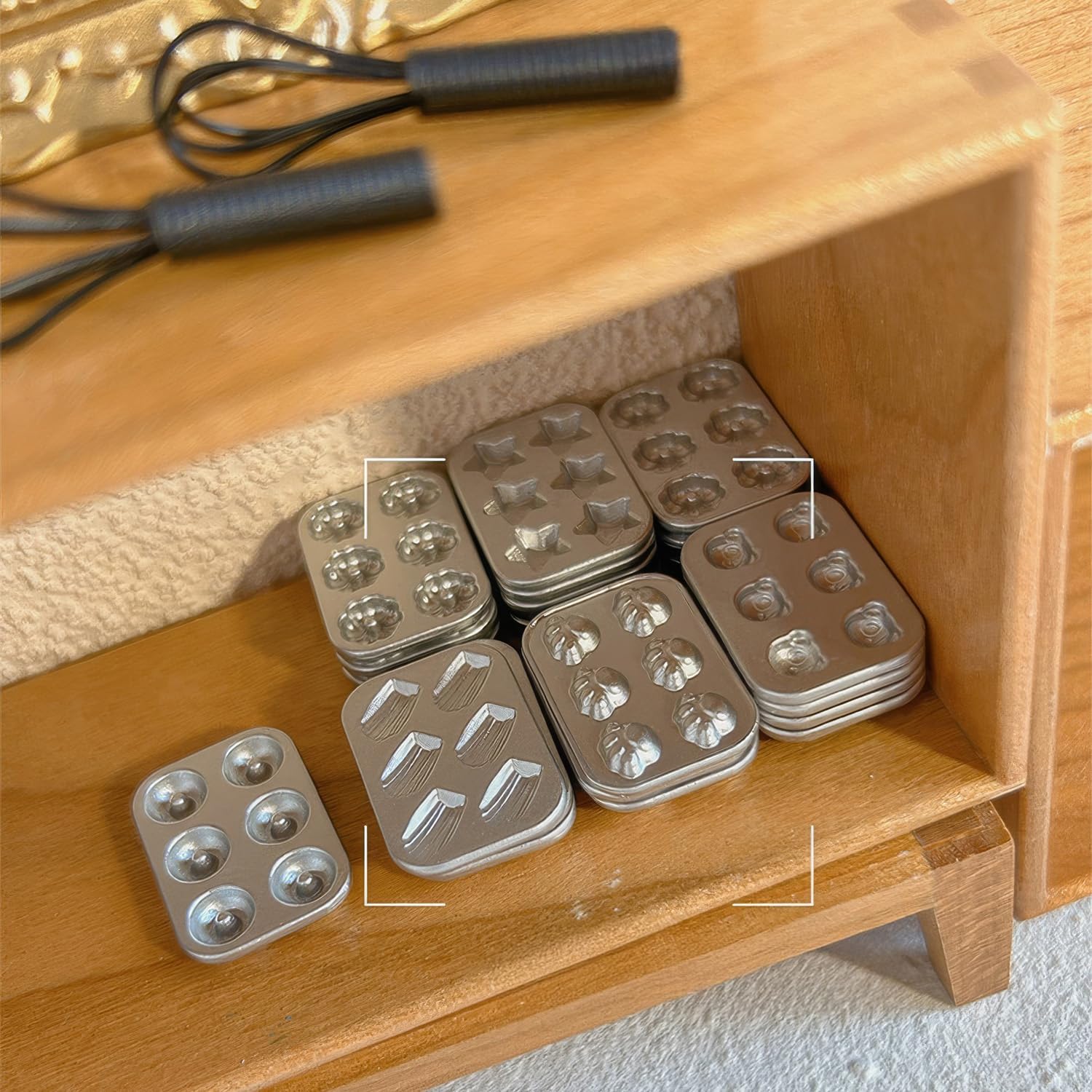 Dollhouse Miniature Bakeware, Mini Baking Mold Set, Includes Donut & Madeleine Pans (NO Food Props Included) (Shell Mold)