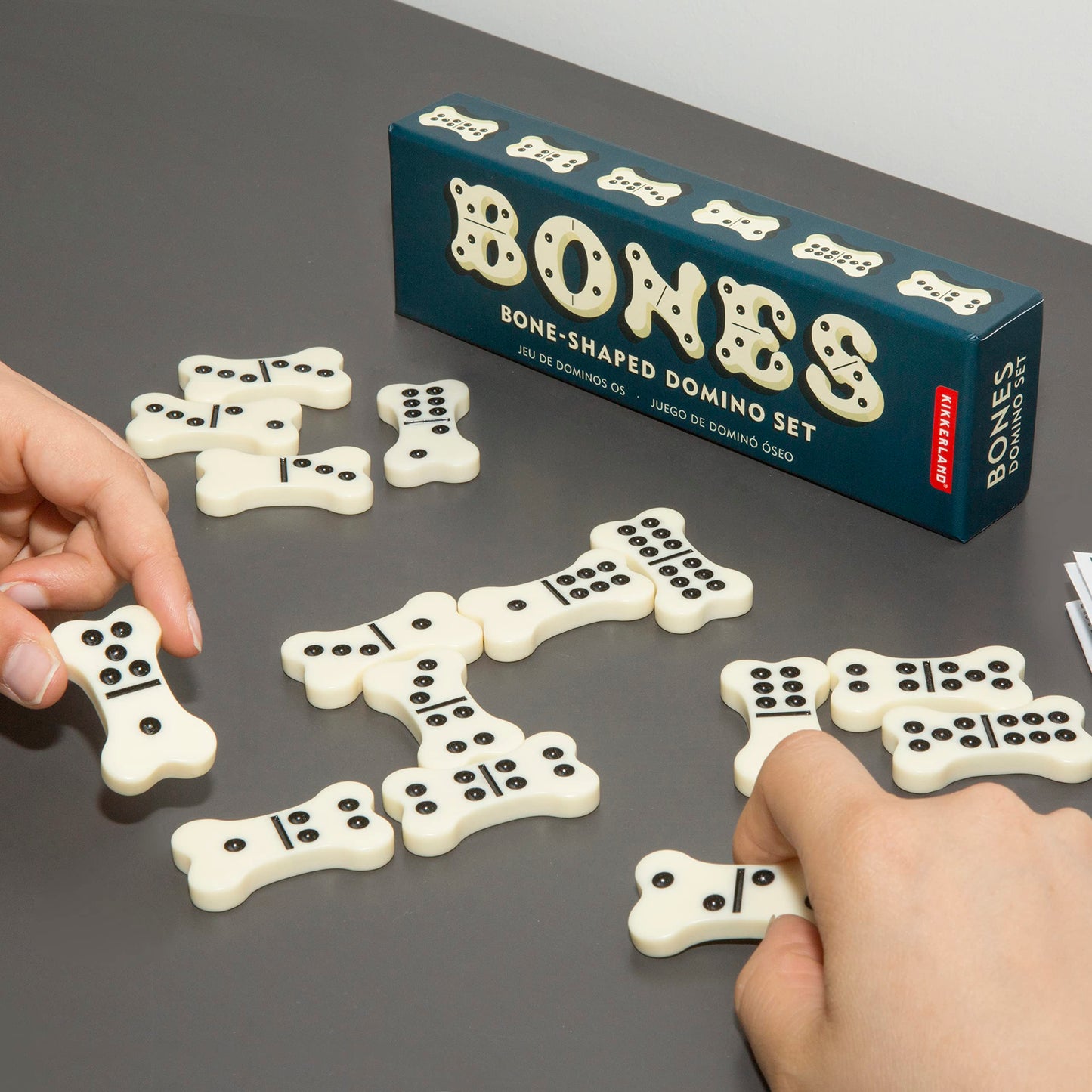 Kikkerland Bones Bone Shaped Domino Set, Classic Board Game, 28 Tiles, Fun Family-Friendly Game Night, for Adults and Kids Ages 8 and Up