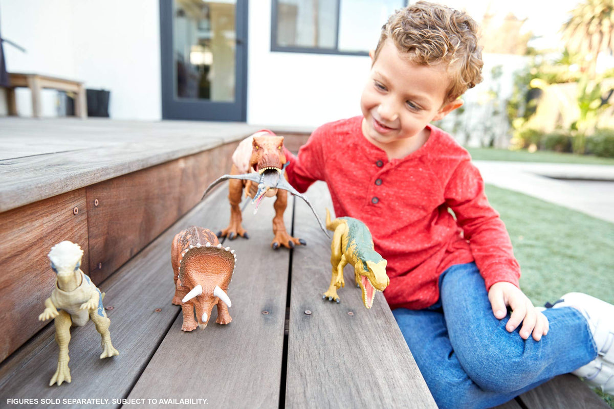 JURASSIC WORLD ROARIVORES Triceratops