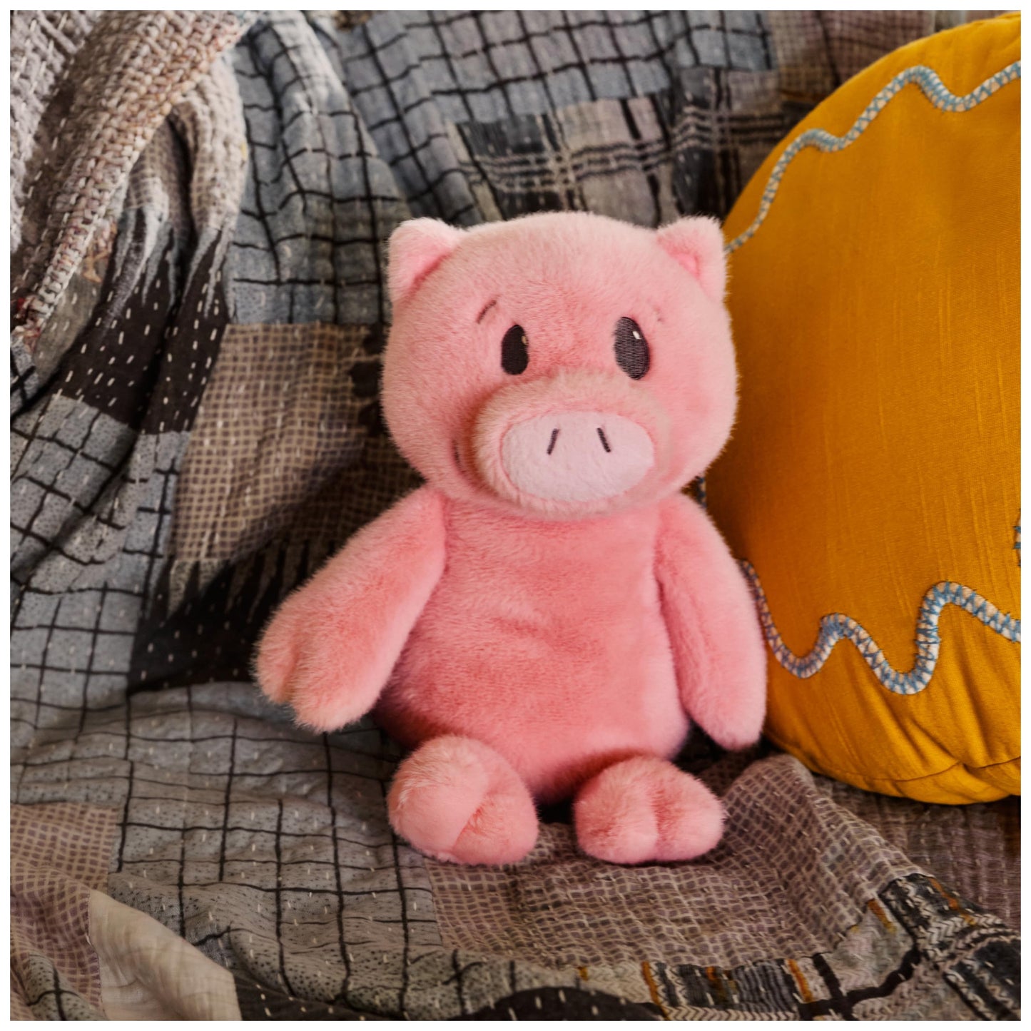 GUND Hidden Pigeon Company Piggie 13.5-Inch Plush Toy for Ages 1+